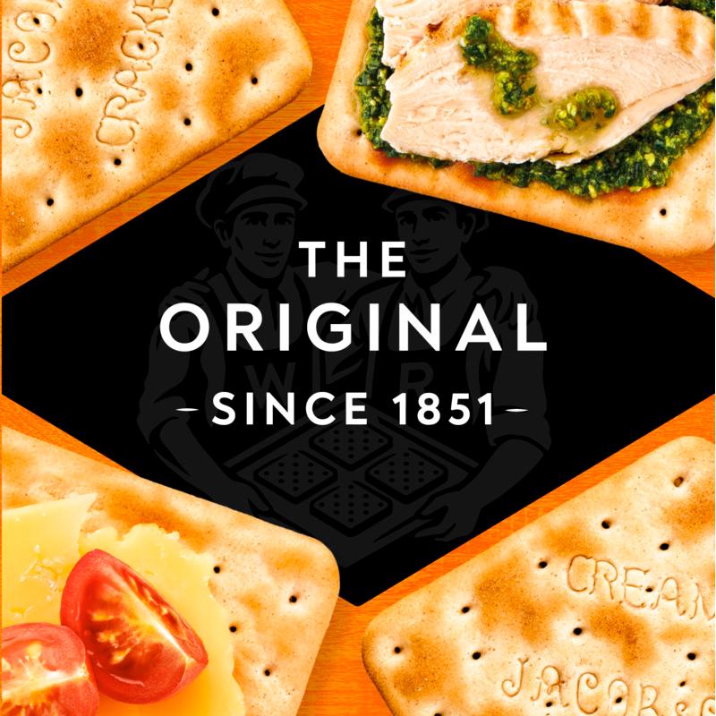 Jacob's Cream Crackers 300g thumbnail 2