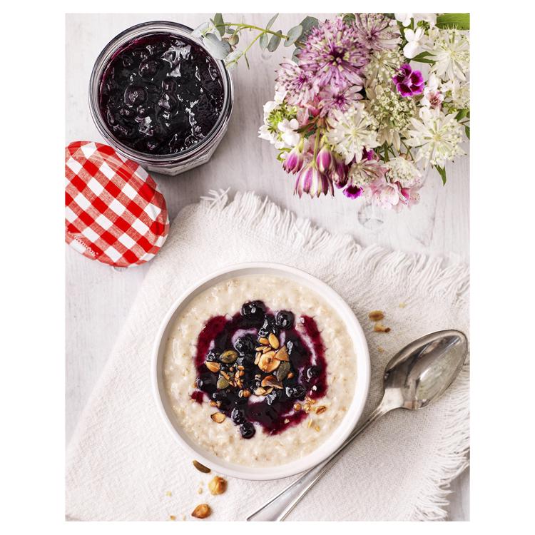 Bonne Maman Berries Cherries Conserve 370g thumbnail 2