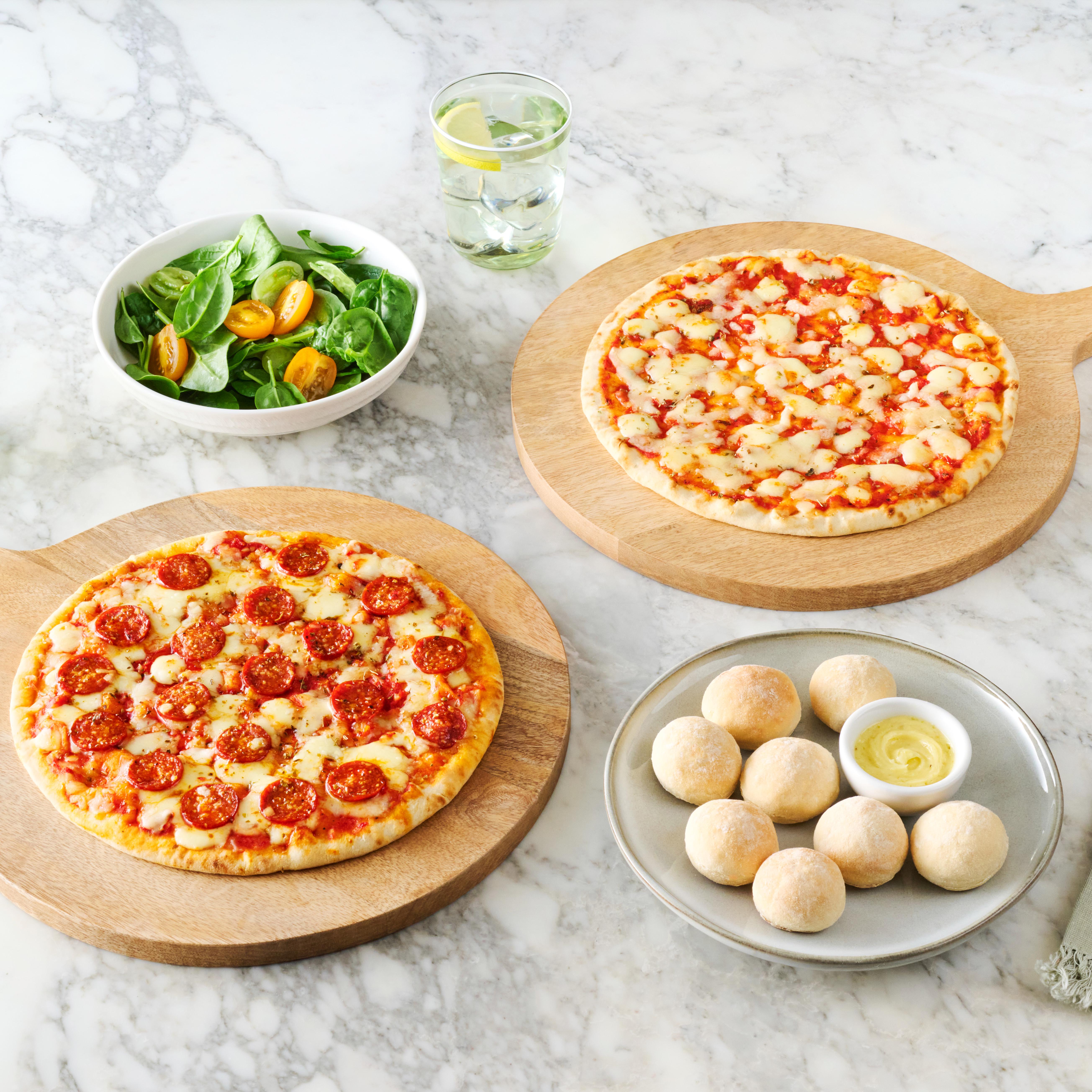 Pizza Express Margherita Pizza 245g thumbnail 3