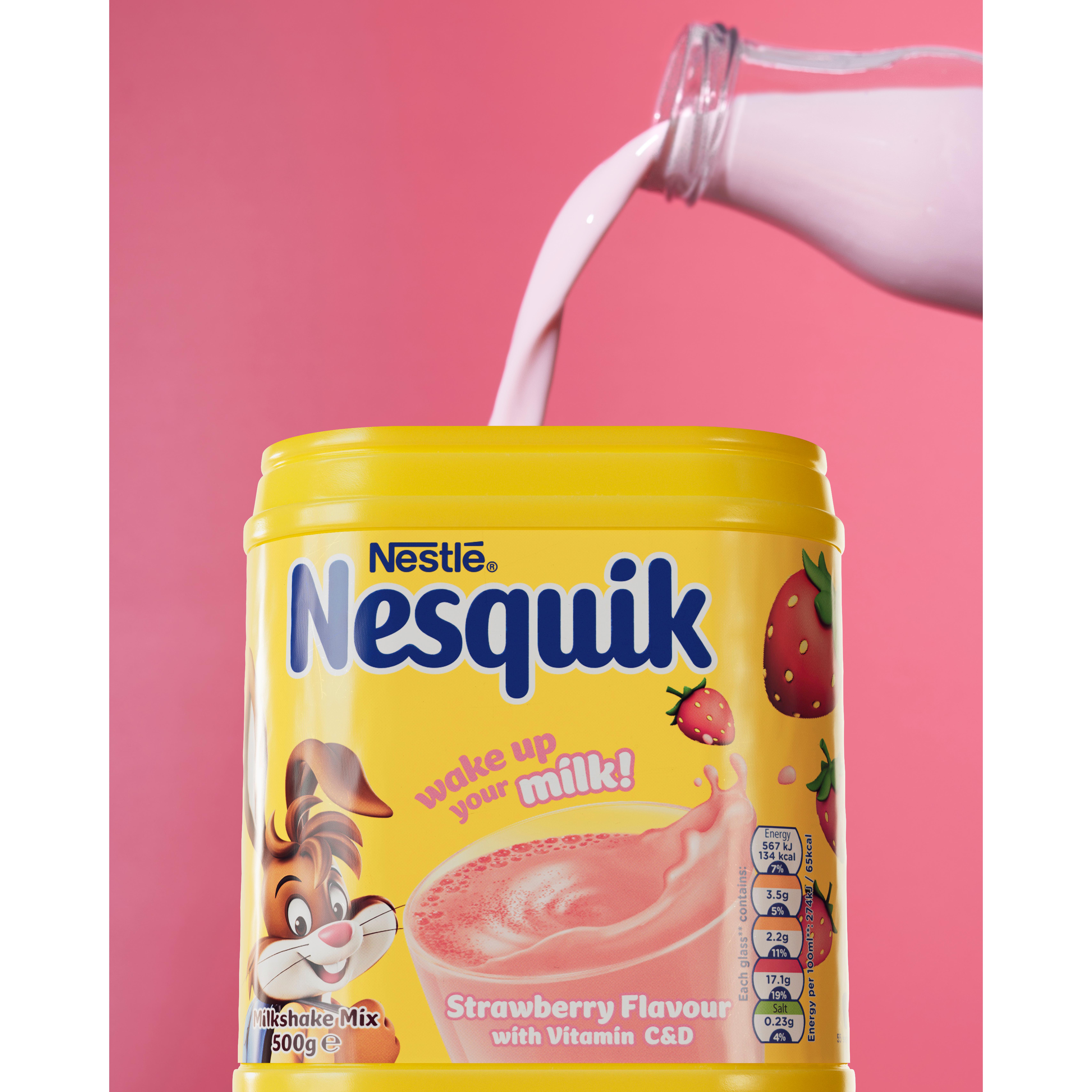 Nesquik Strawberry Flavoured Milkshake Powder 500g Tub thumbnail 6