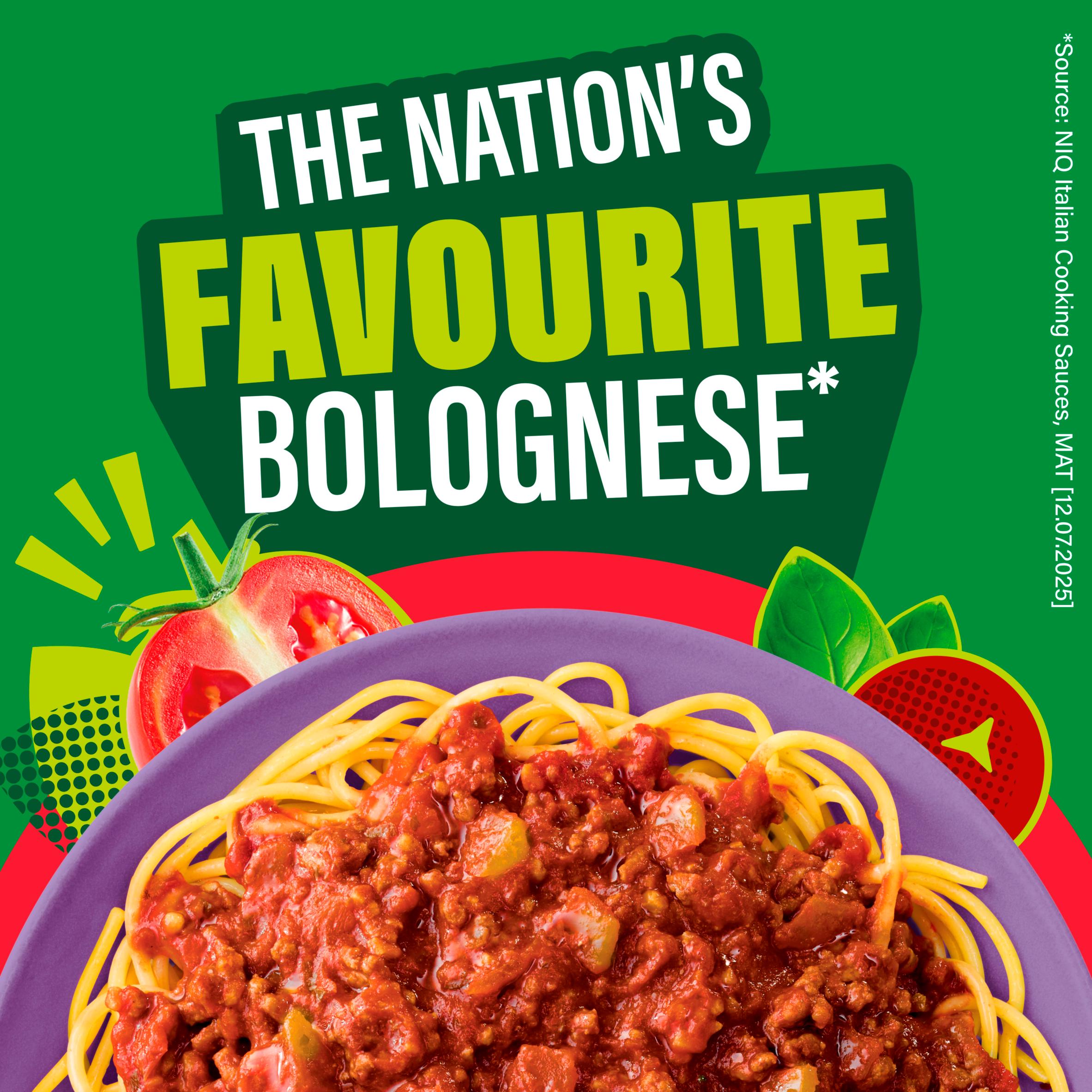 Dolmio Bolognese Onion and Garlic Pasta Sauce 675g thumbnail 2
