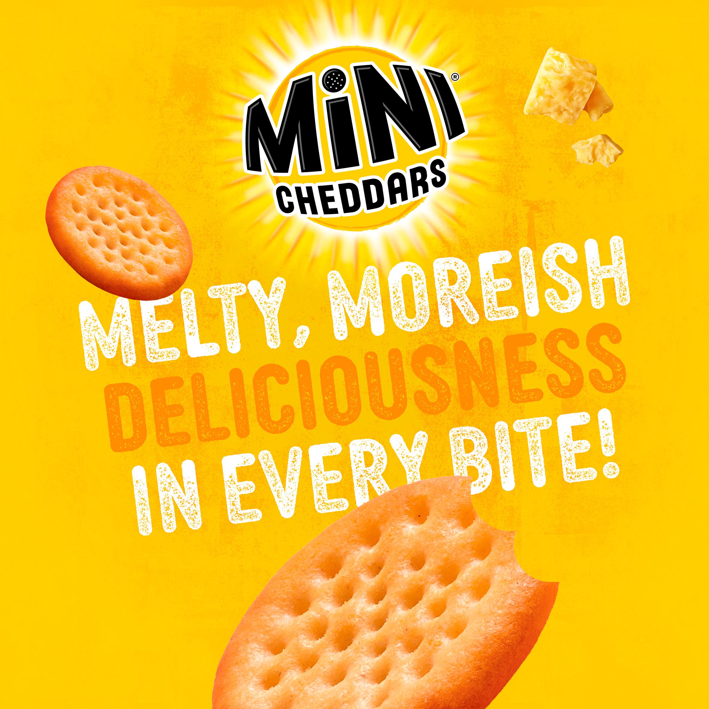 Jacob's Mini Cheddars Original Baked Snacks Multipack 6x23g thumbnail 4
