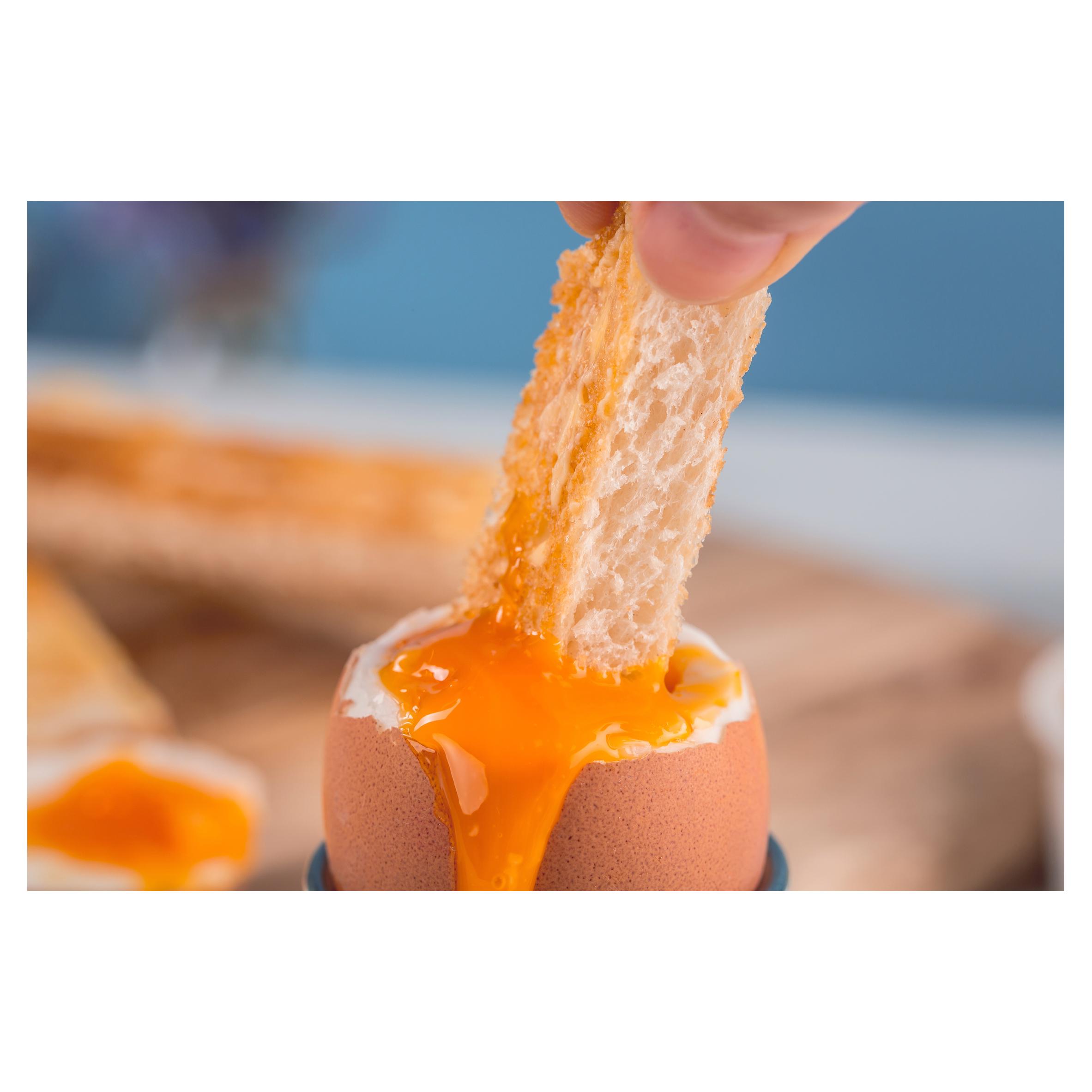 Kingsmill Soft Medium Sliced White Bread 800g thumbnail 3