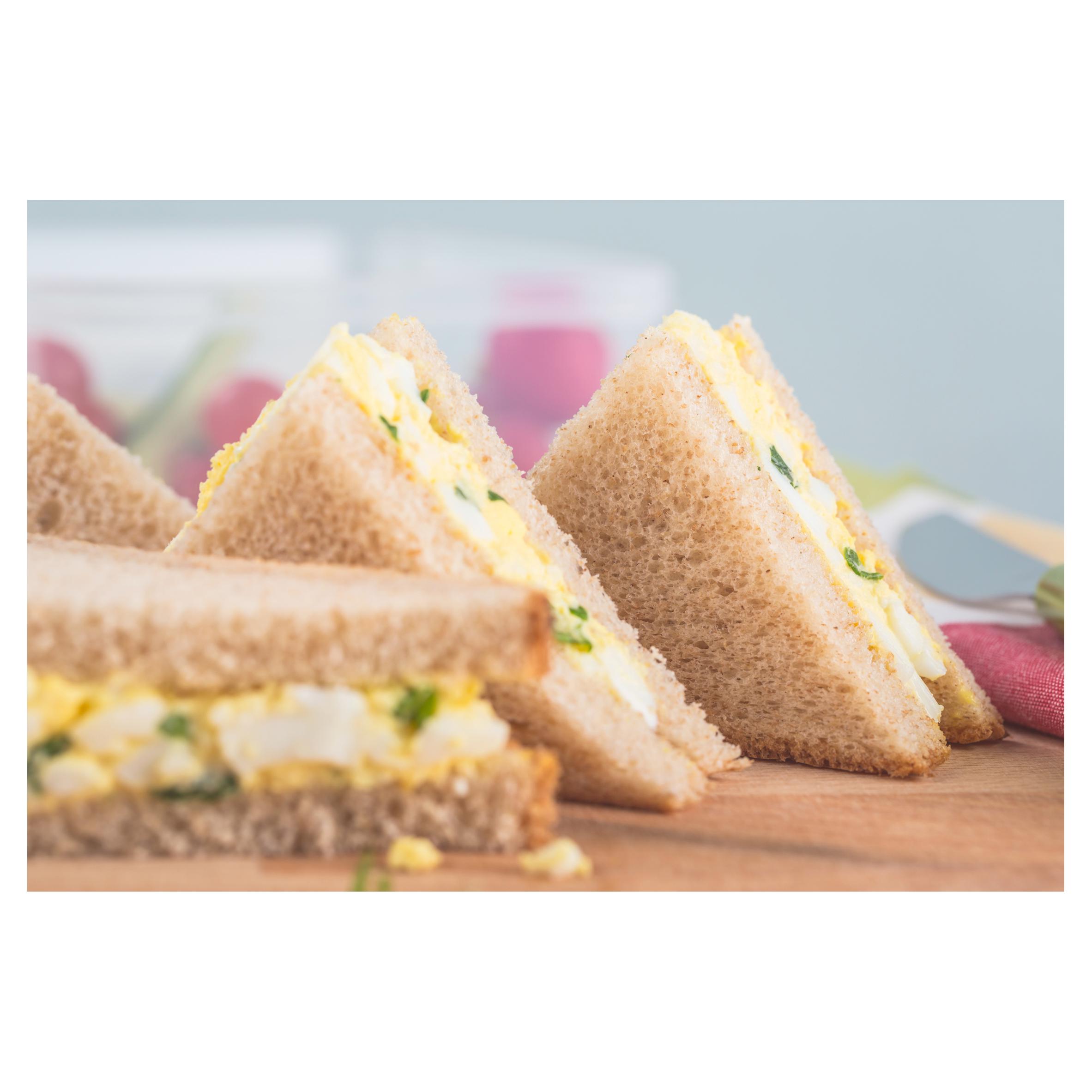 Kingsmill Thick Sliced 50/50 Bread 800g thumbnail 3