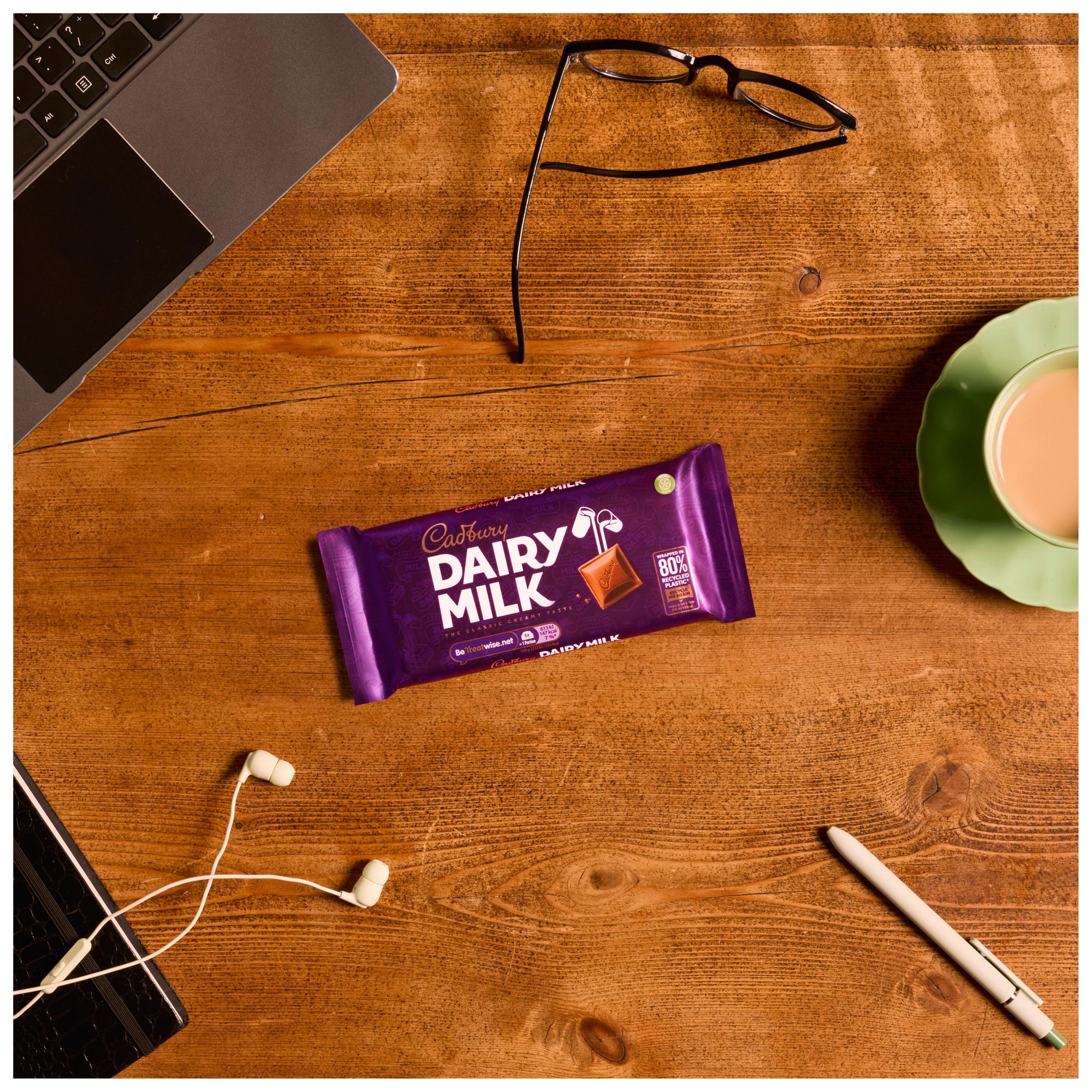 Cadbury Dairy Milk 110g Classic Chocolate Bar thumbnail 2