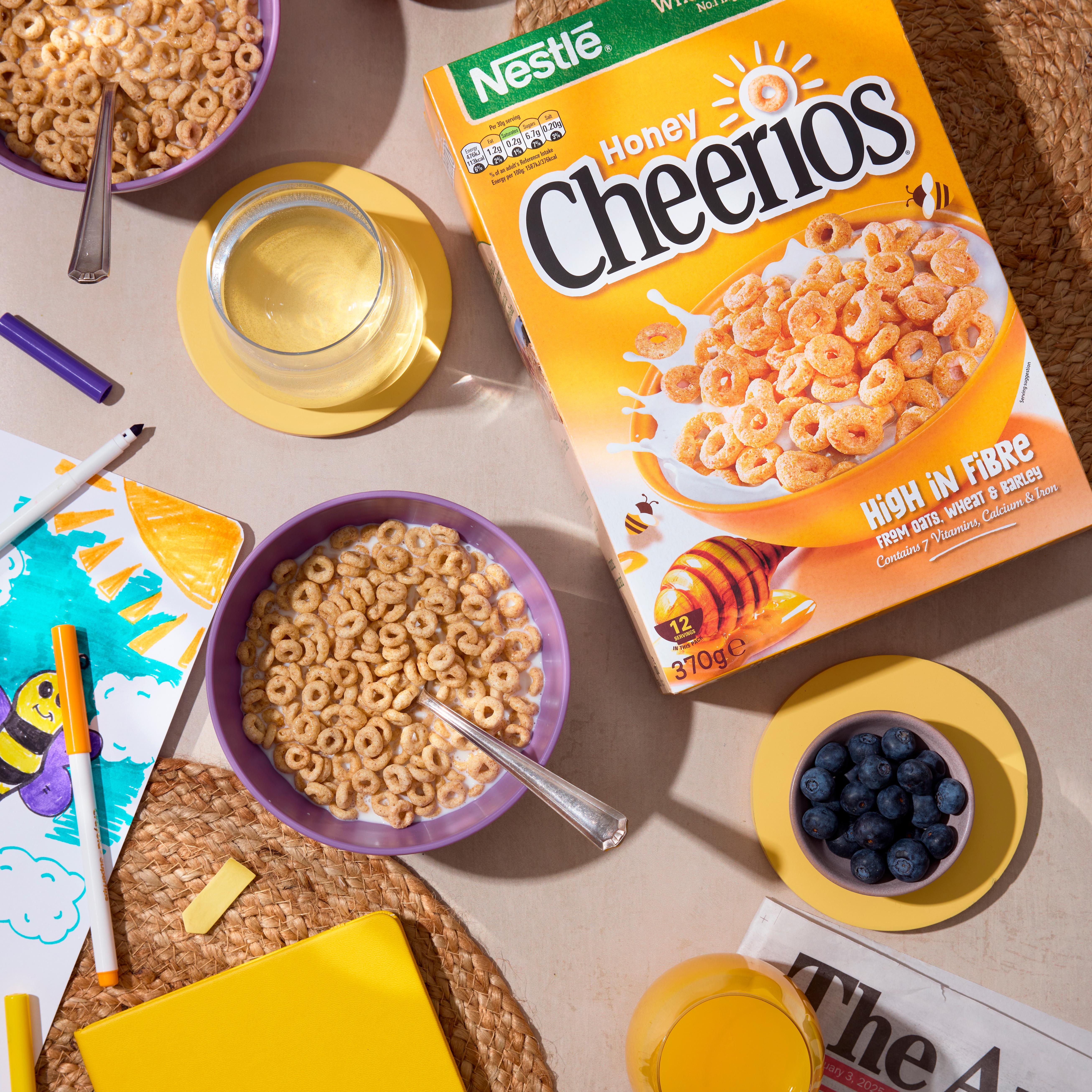Nestle Cheerios Honey Cereal 515g thumbnail 2