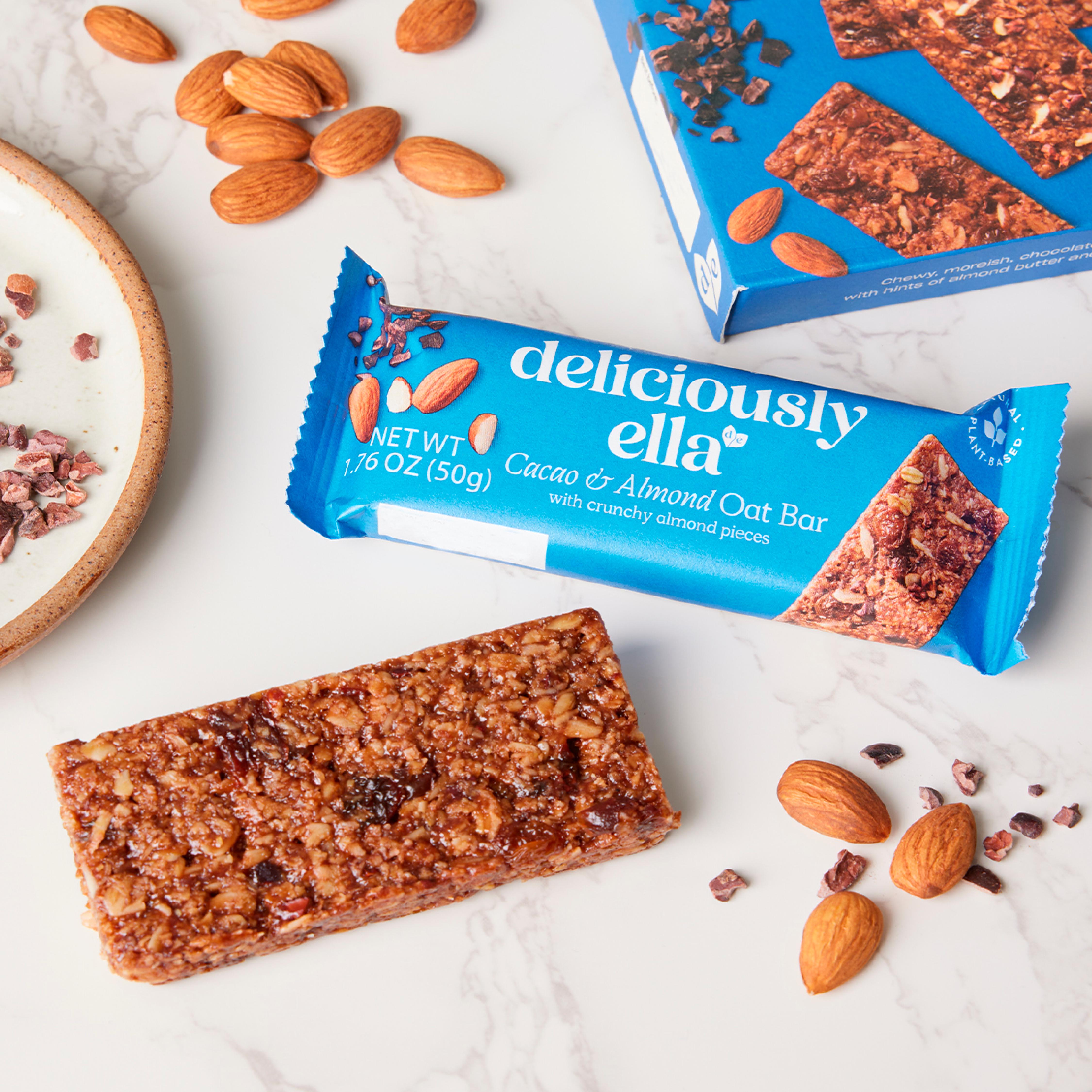 Deliciously Ella 3 x 50g Cacao & Almond Multipack Oat Bars thumbnail 3