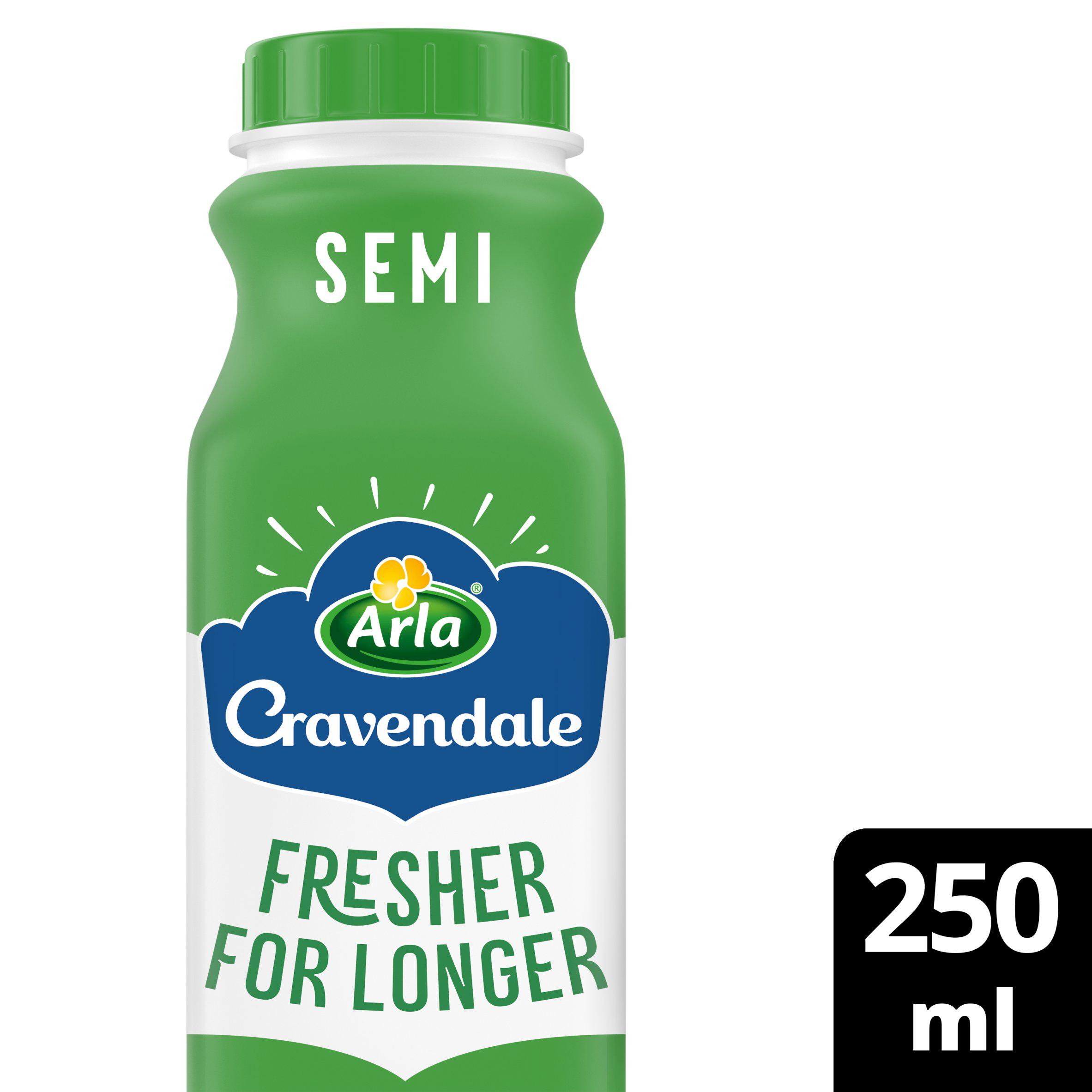 Cravendale Filtered Fresh Semi Skimmed Milk Fresher for Longer 250ml