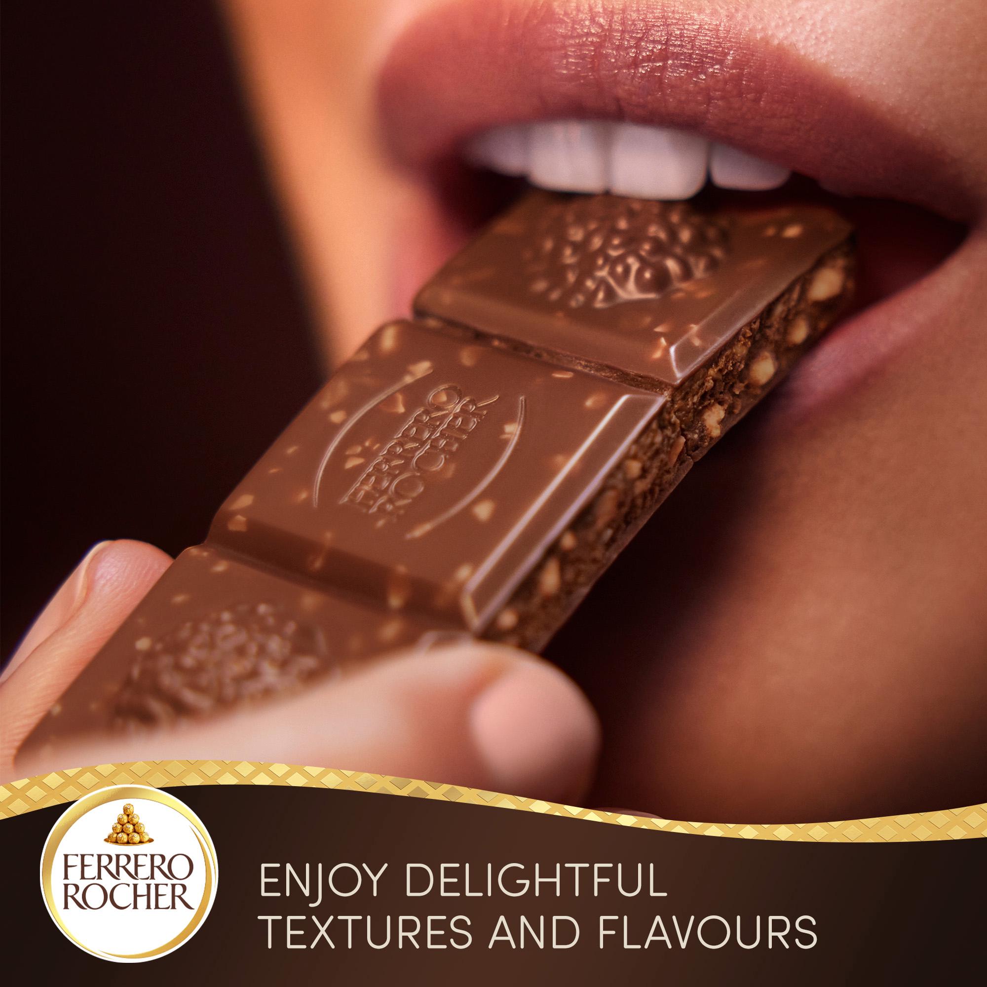Ferrero Rocher Milk Chocolate & Hazelnut Bar 90g thumbnail 5