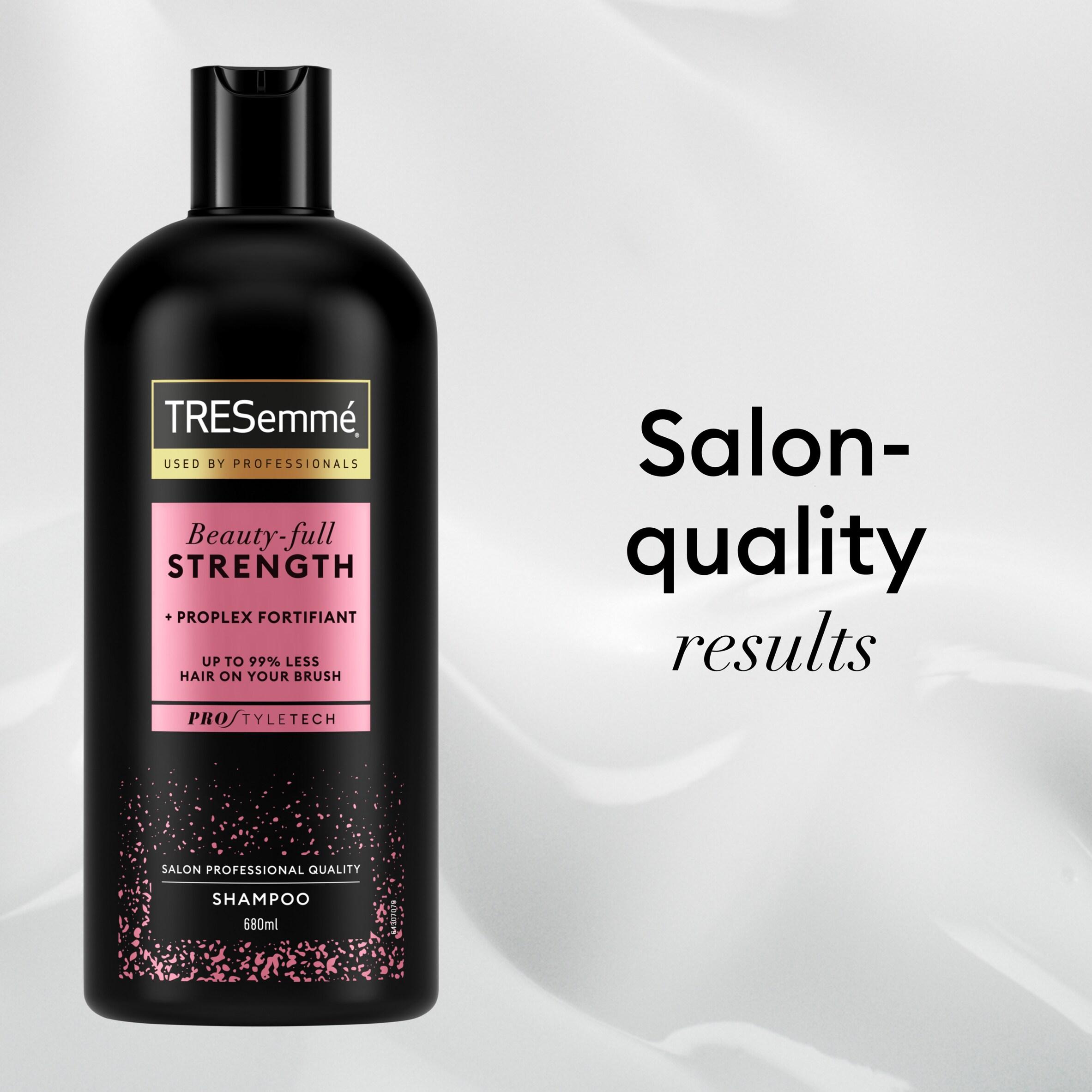 TRESemmé Beauty Full Strength ProPlex Shampoo Repairs Damaged Hair for a Fuller Look 680ml thumbnail 4