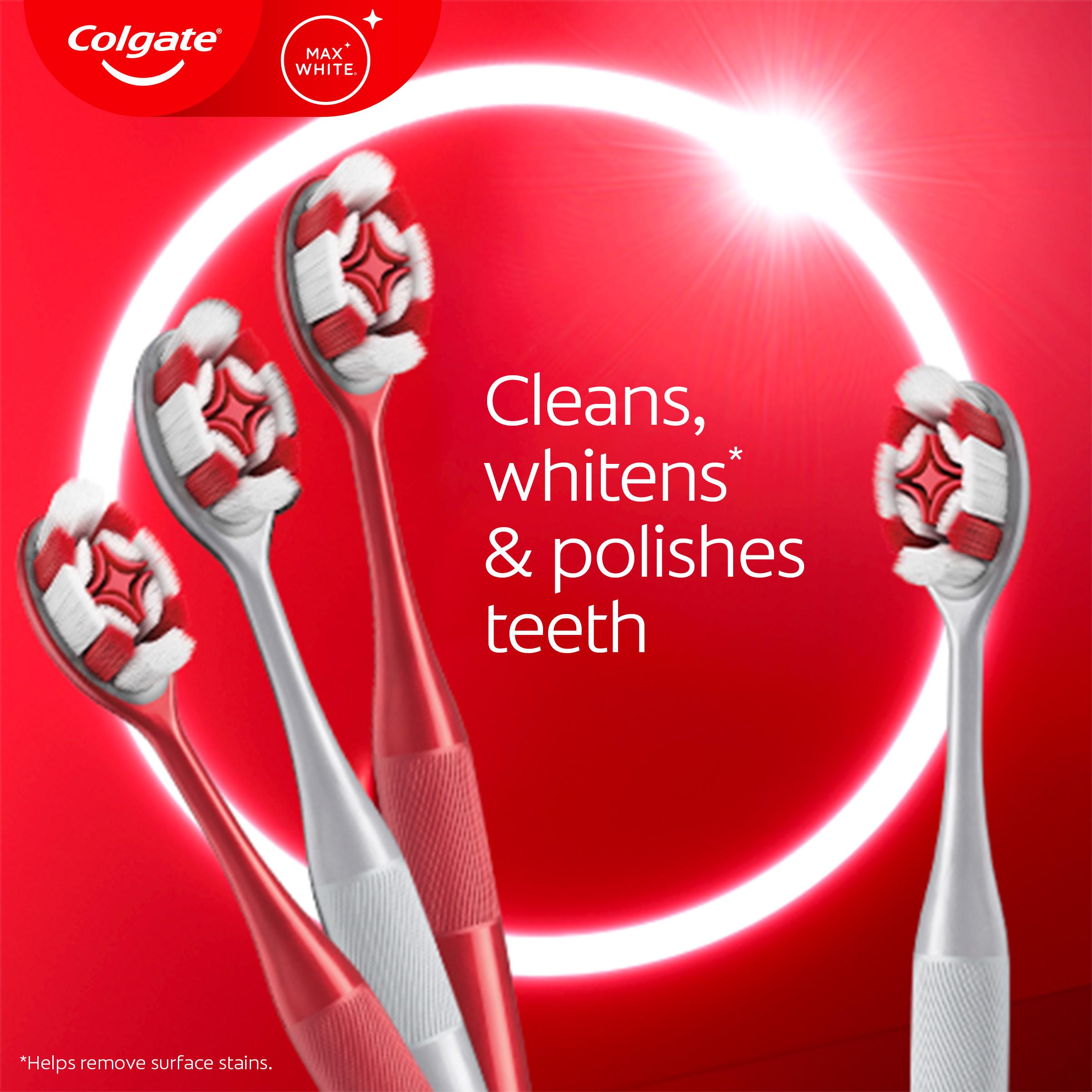 Colgate Max White Ultra Manual Toothbrush thumbnail 3