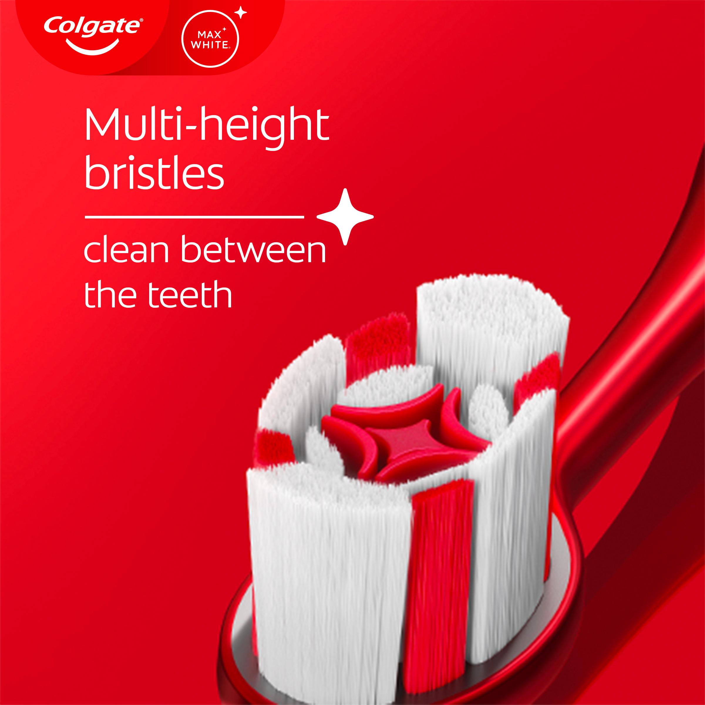 Colgate Max White Ultra Manual Toothbrush thumbnail 5