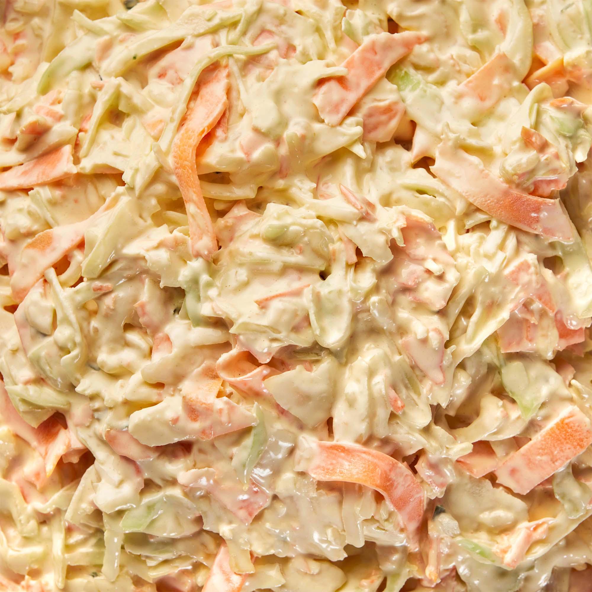 Sainsbury's Luxury Coleslaw Bowl, Taste the Difference 920g thumbnail 2