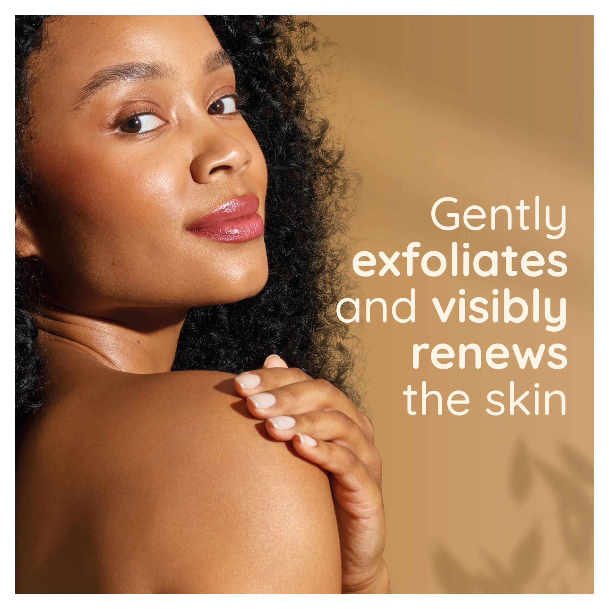 Aveeno Skin Renewal Gentle Body Scrub for Dry & Sensitive Skin 200ml thumbnail 2