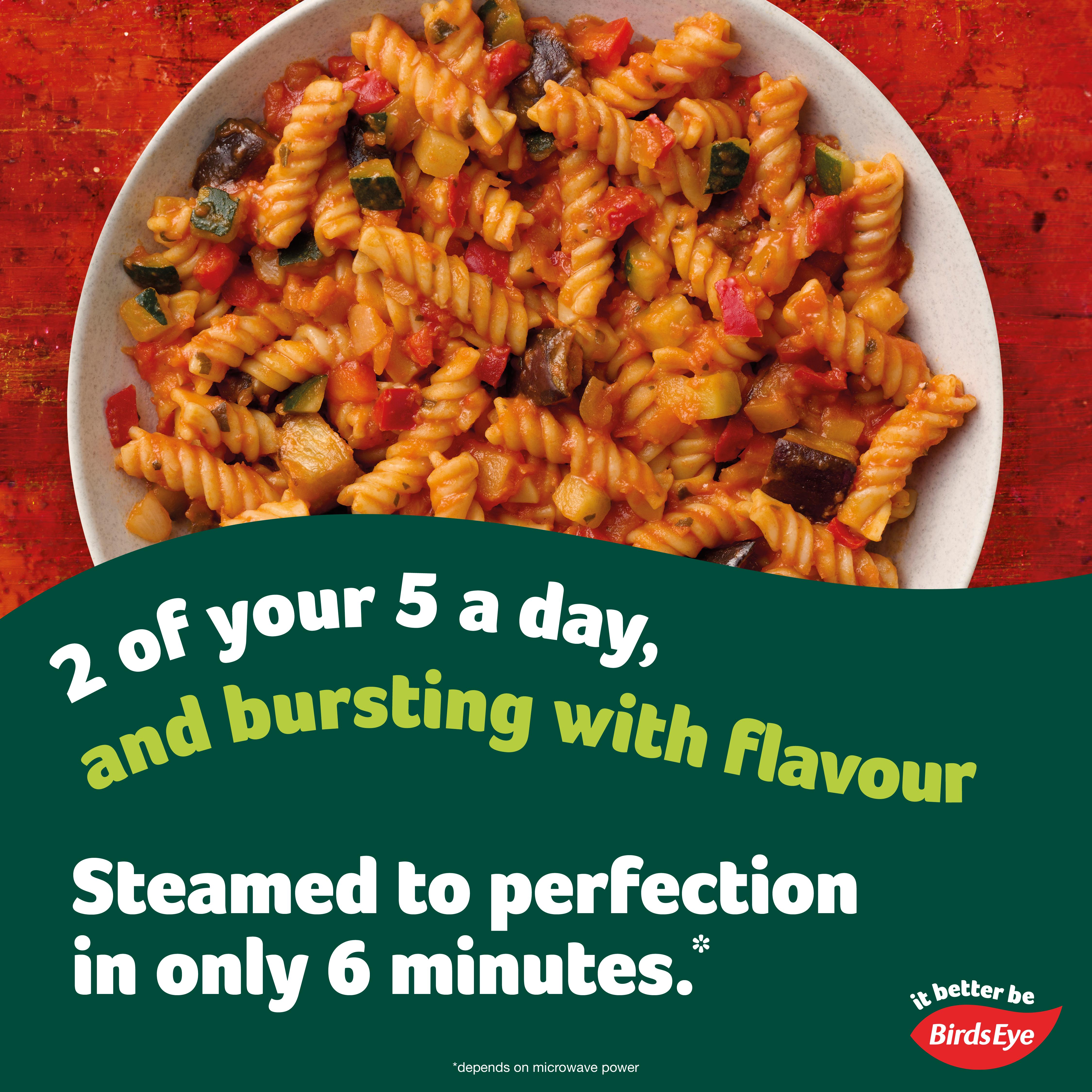Birds Eye Steamfresh Mediterranean Vegetable and Tomato Pasta Meal For 1 400g thumbnail 2