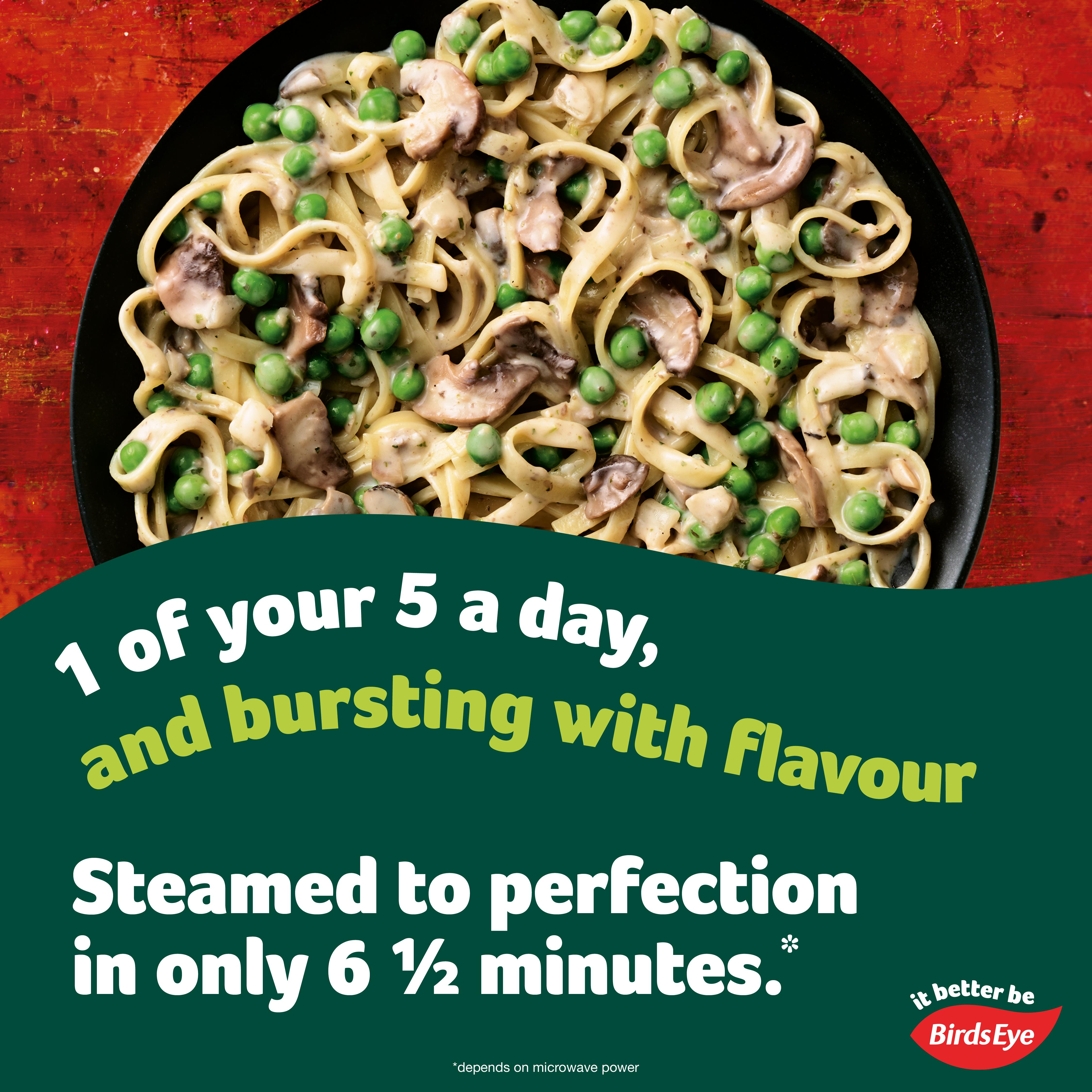 Birds Eye Steamfresh Mushroom Tagliatelle with a Creamy Sauce Meal for 1 400g thumbnail 2