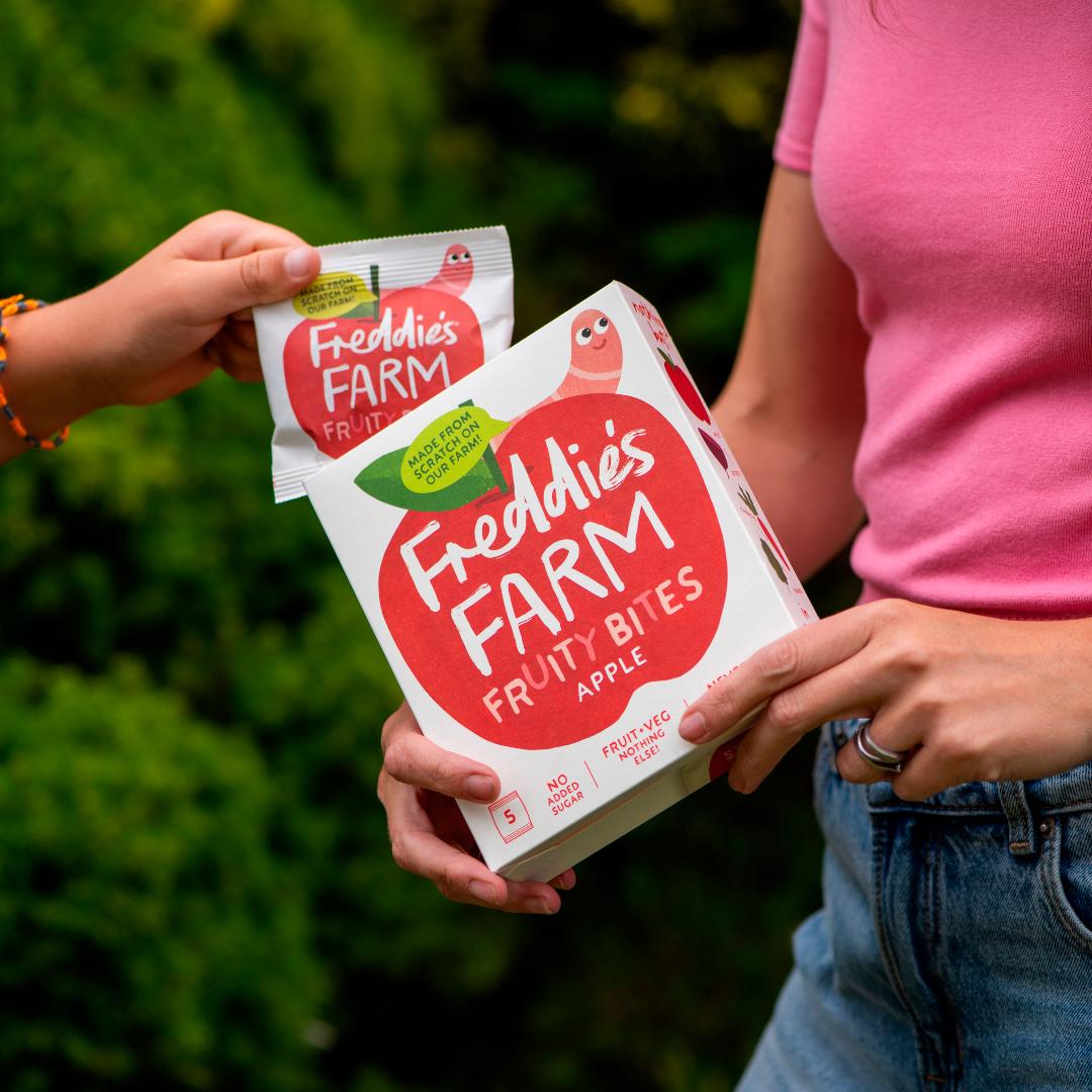 Freddie's Farm Fruit Shapes Apple 5x20g thumbnail 3
