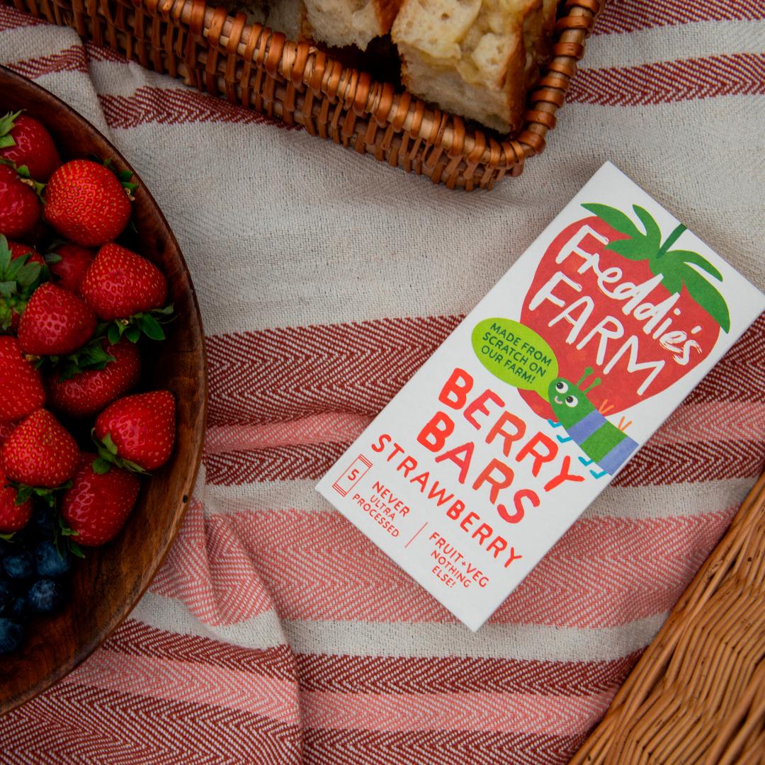 Freddie's Farm Berry Bars Strawberry 5x20g thumbnail 6