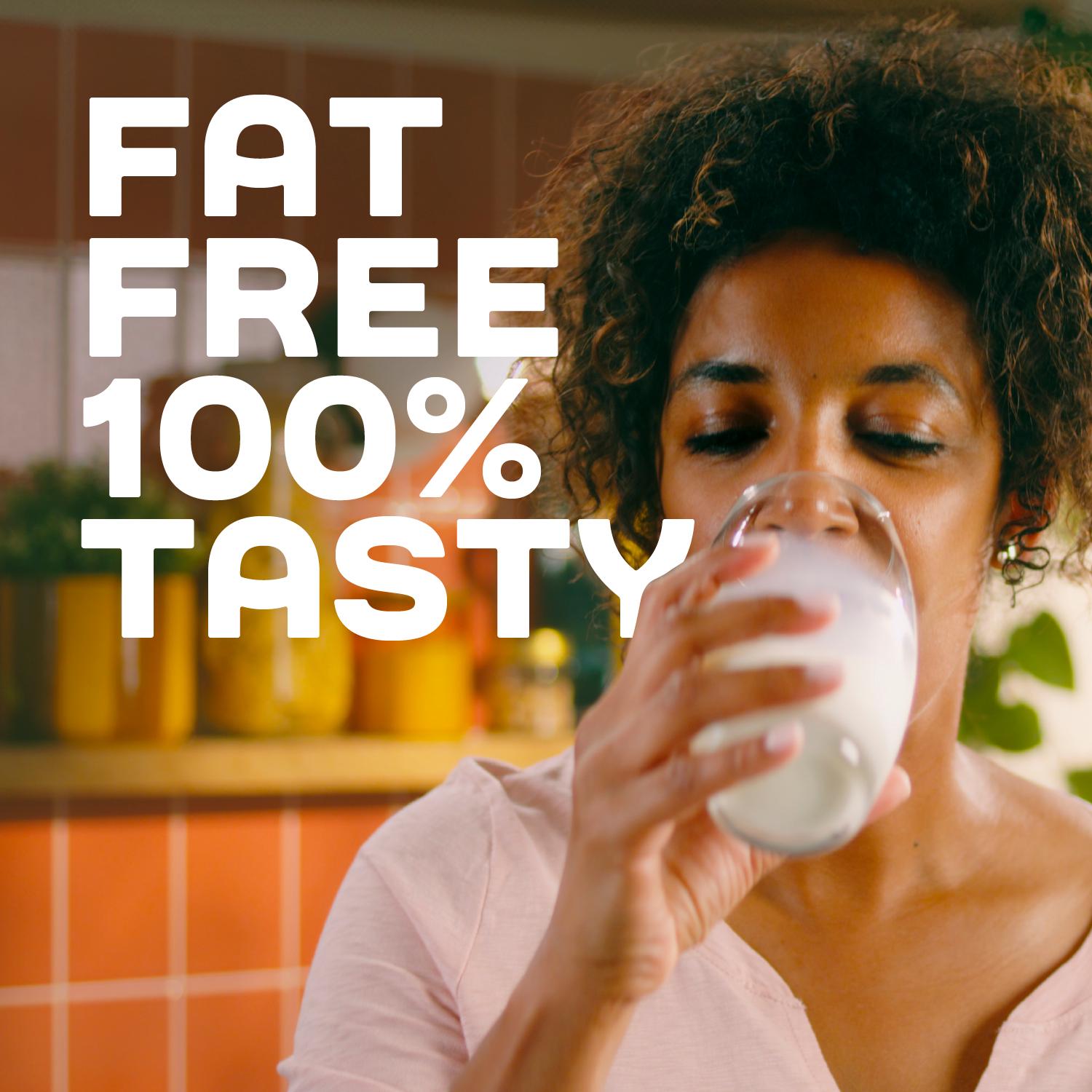 Arla BOB Skimmed Milk Tastes like Semi Skimmed 1L thumbnail 4
