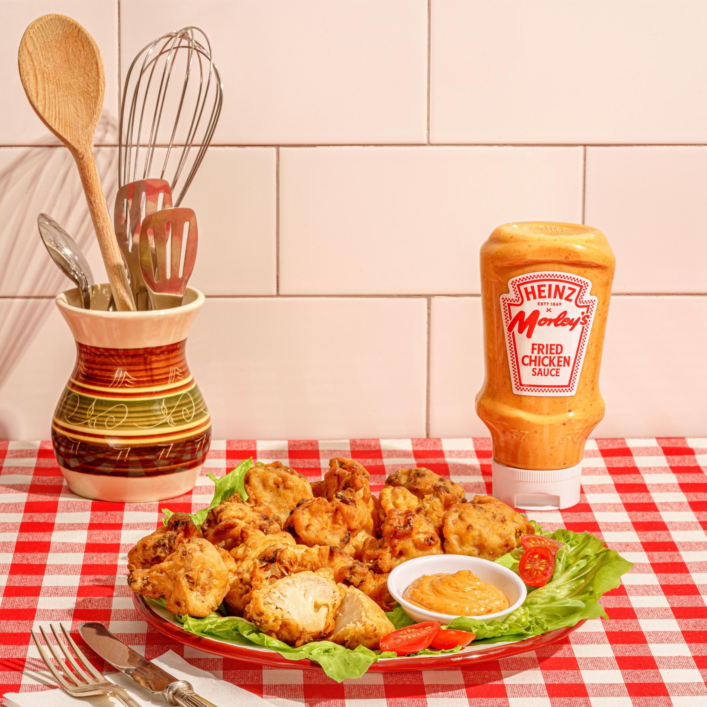 Heinz Morley's Fried Chicken Sauce 420g thumbnail 2
