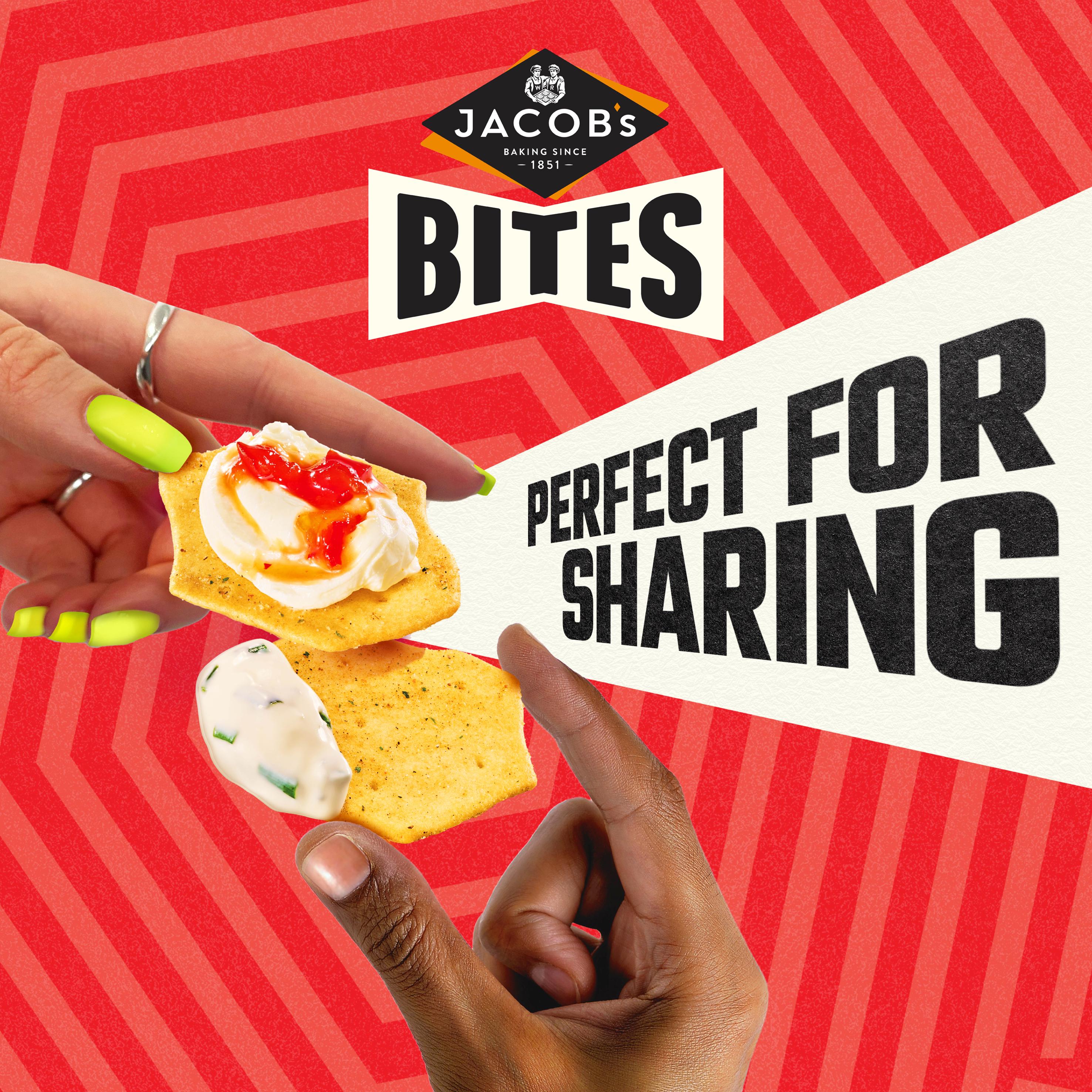 Jacob's Sweet Chilli & Sour Cream Flavour Bites 125g thumbnail 3