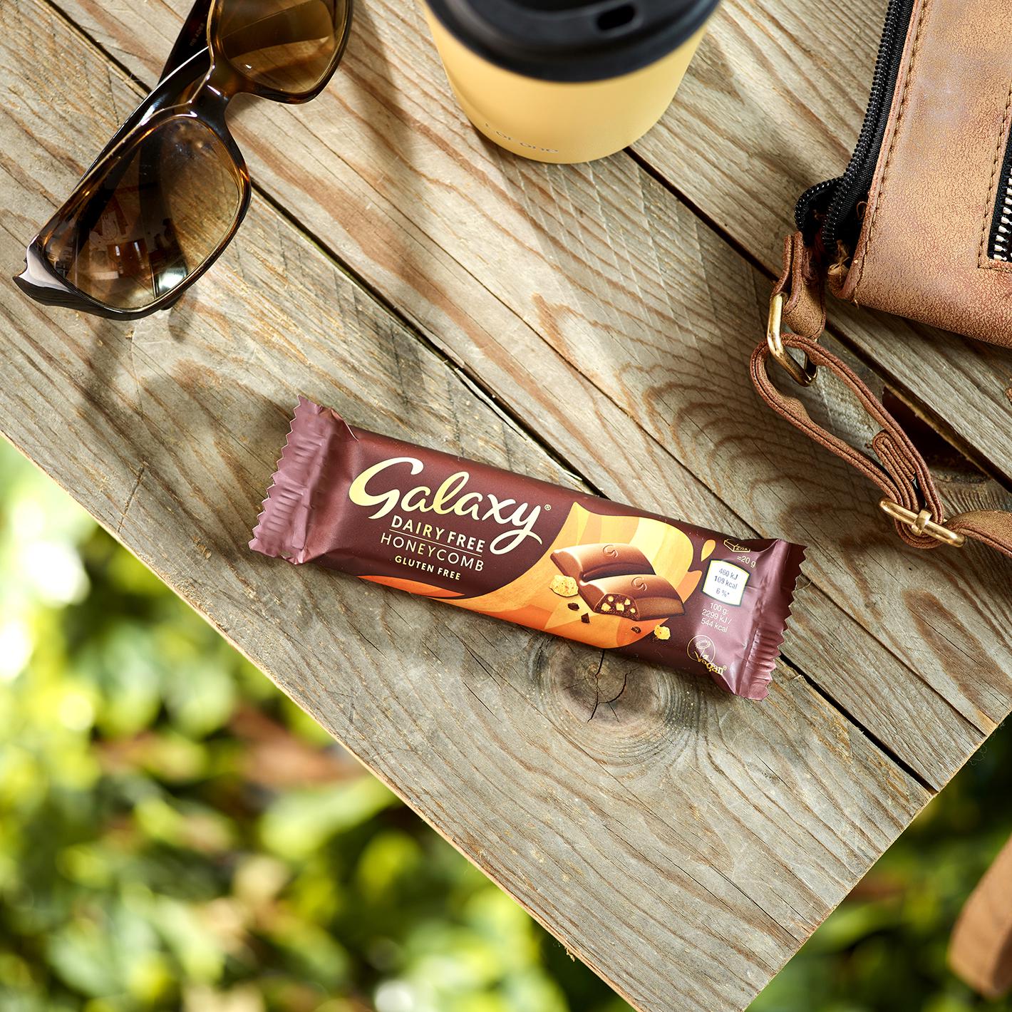 Galaxy Dairy Free Chocolate Honeycomb 40g thumbnail 2