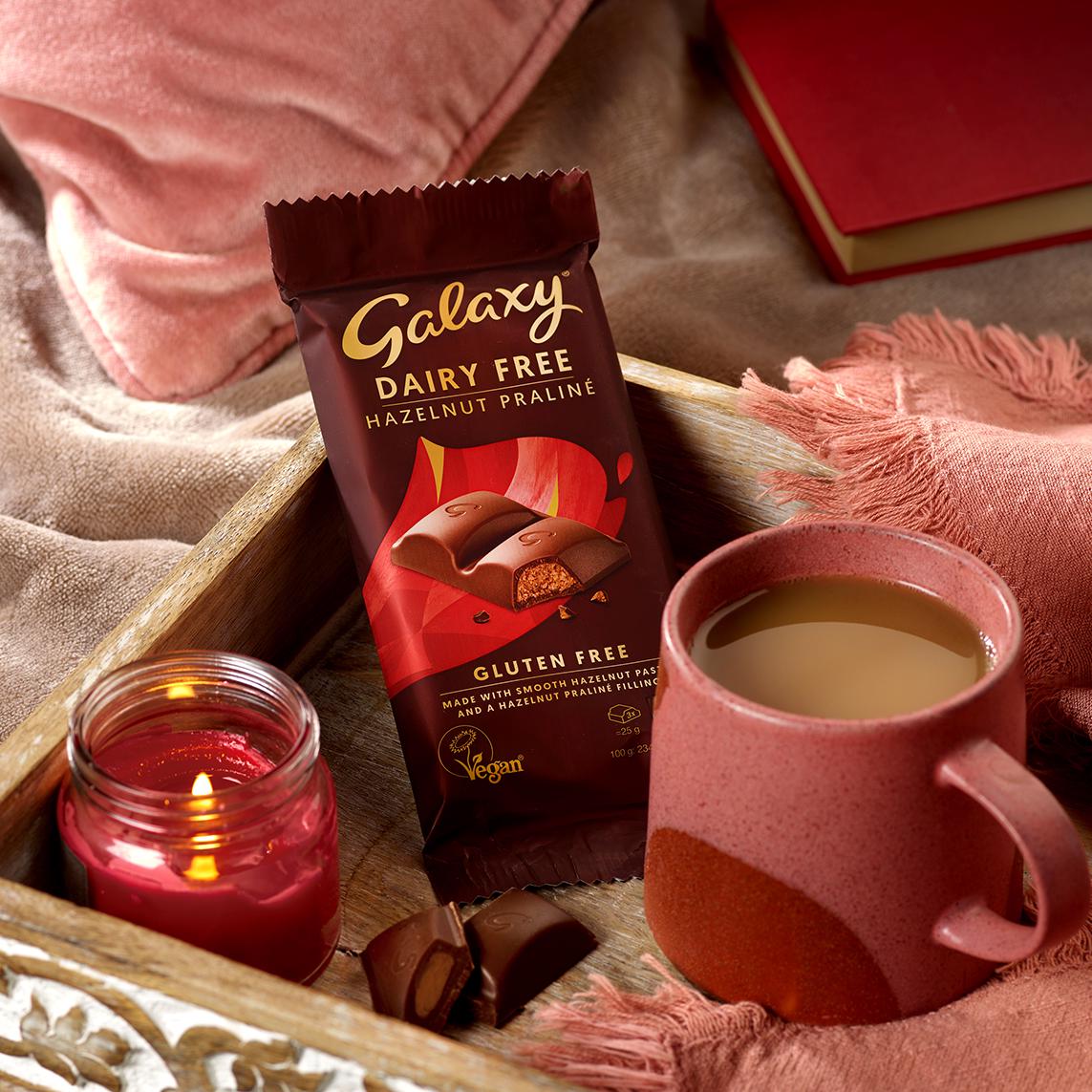 Galaxy Dairy Free Chocolate Praline 100g thumbnail 2