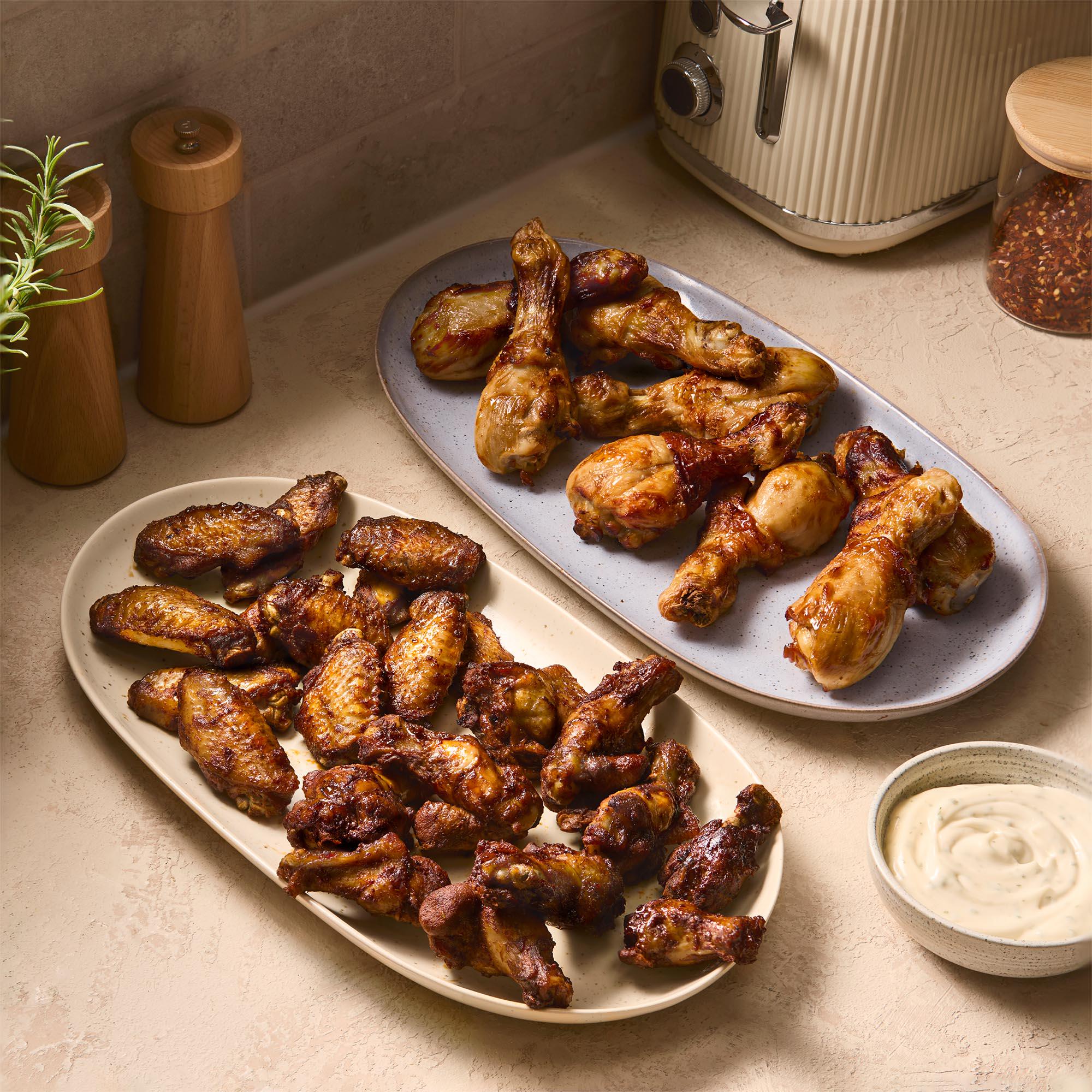 Sainsbury's 1.65kg Cooked Chicken Wings and Drumsticks Sharing Platter