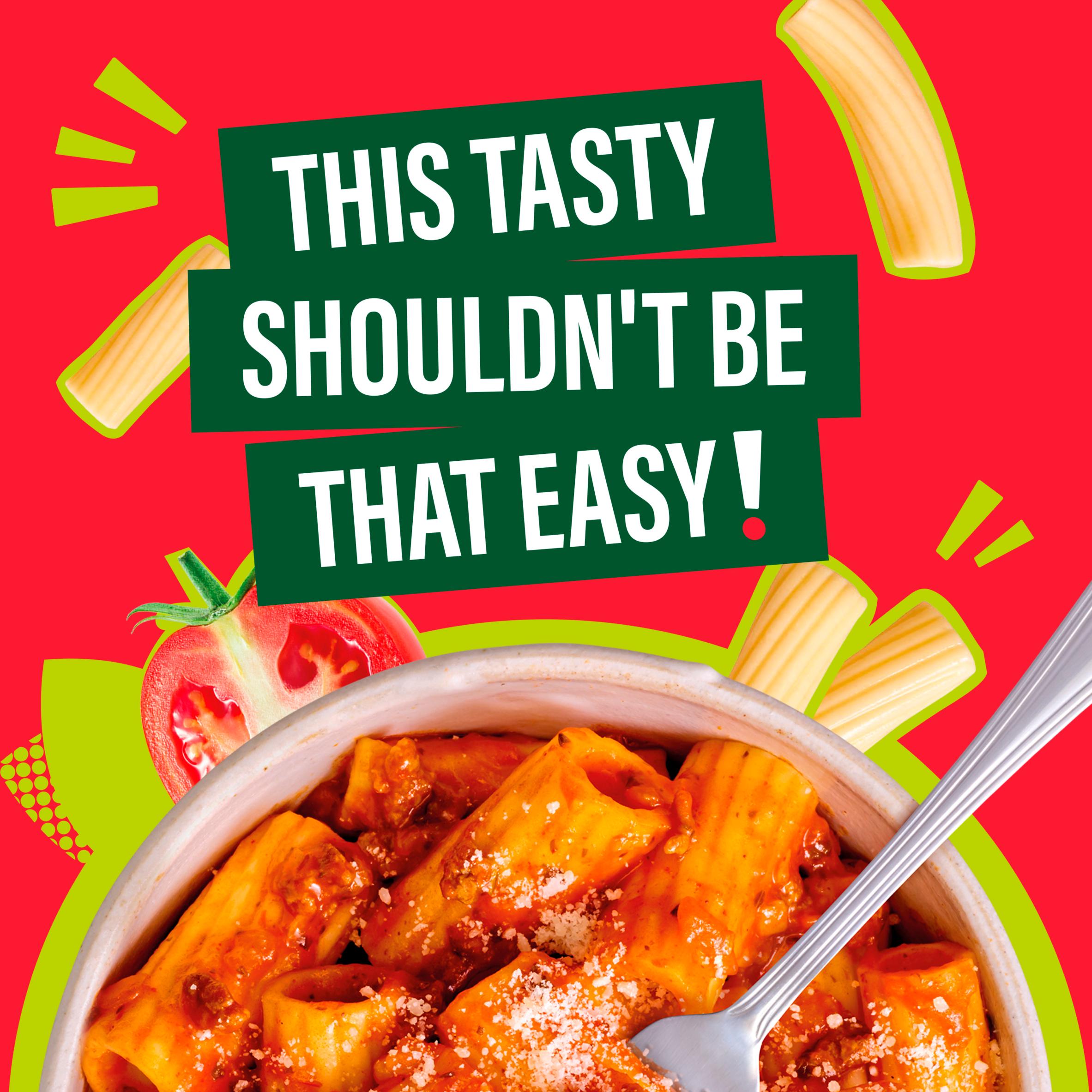 Dolmio Classics Rigatoni Bolognese Pasta Ready Meal 250g thumbnail 2
