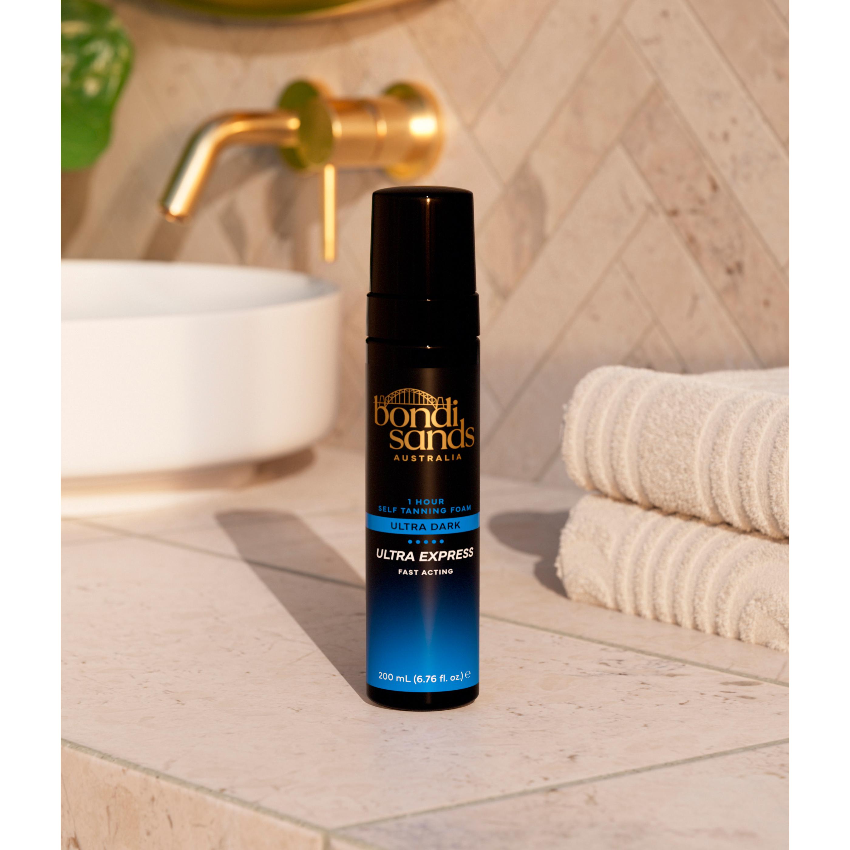 Bondi Sands Self Tanning Foam One Hour Express Ultra Dark 200ml thumbnail 2