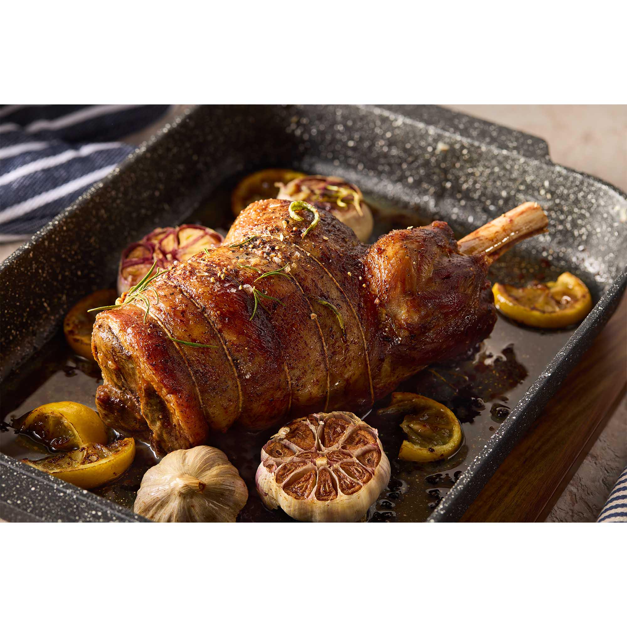 Sainsbury's Welsh Hill Carvery Lamb Shoulder, Taste the Difference (Approx. 1.4kg) thumbnail 2