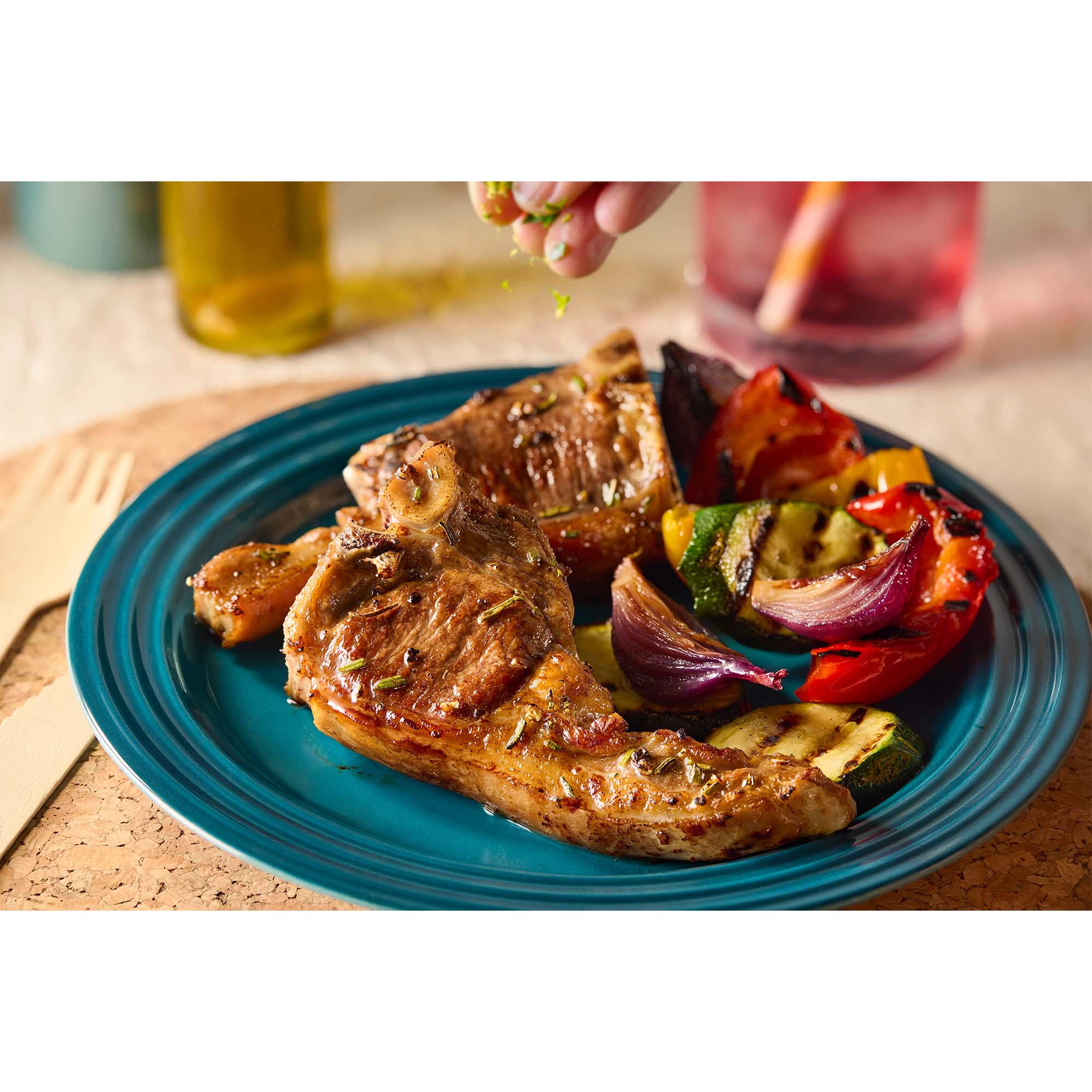 Sainsbury's Welsh Hill Lamb Chops, Taste the Difference (Approx. 1kg) thumbnail 2