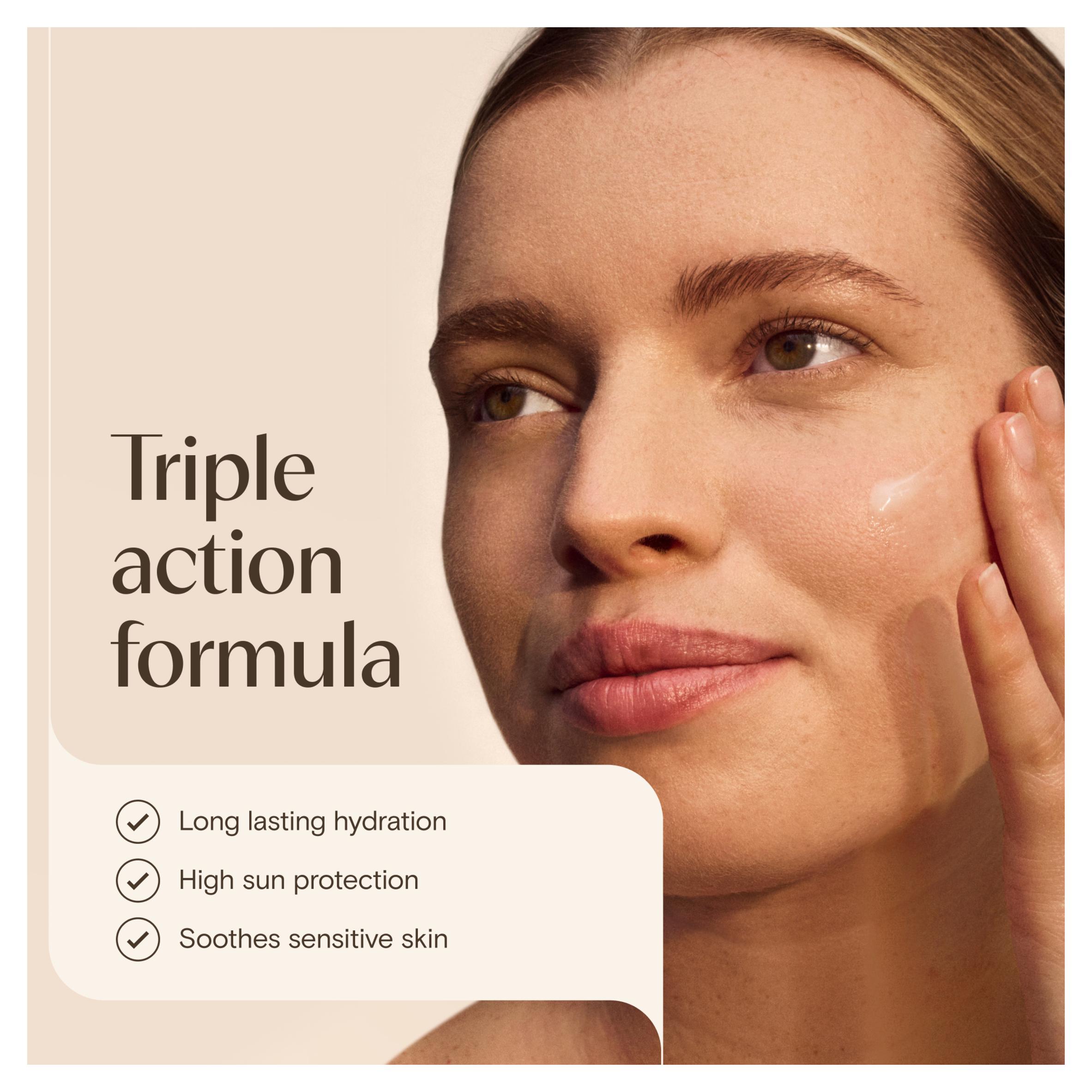 Aveeno Face Calm + Restore Moisturising Lotion SPF 50 50ml thumbnail 2
