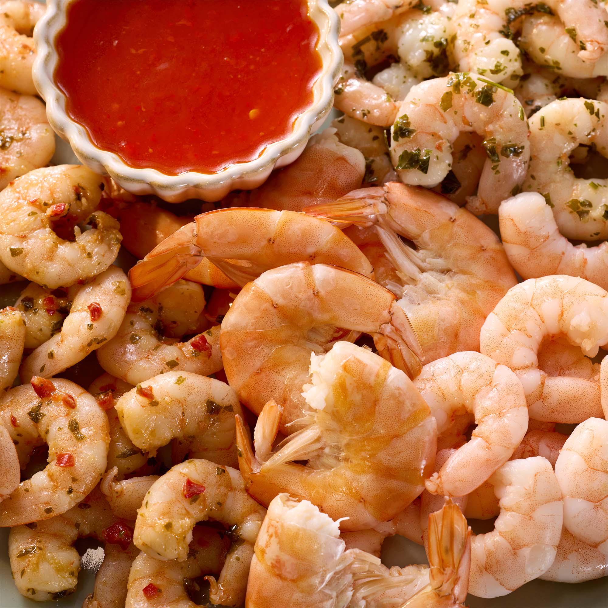 Sainsbury's King Prawn Platter with Sweet Chilli Dip, Taste the Difference 590g thumbnail 2