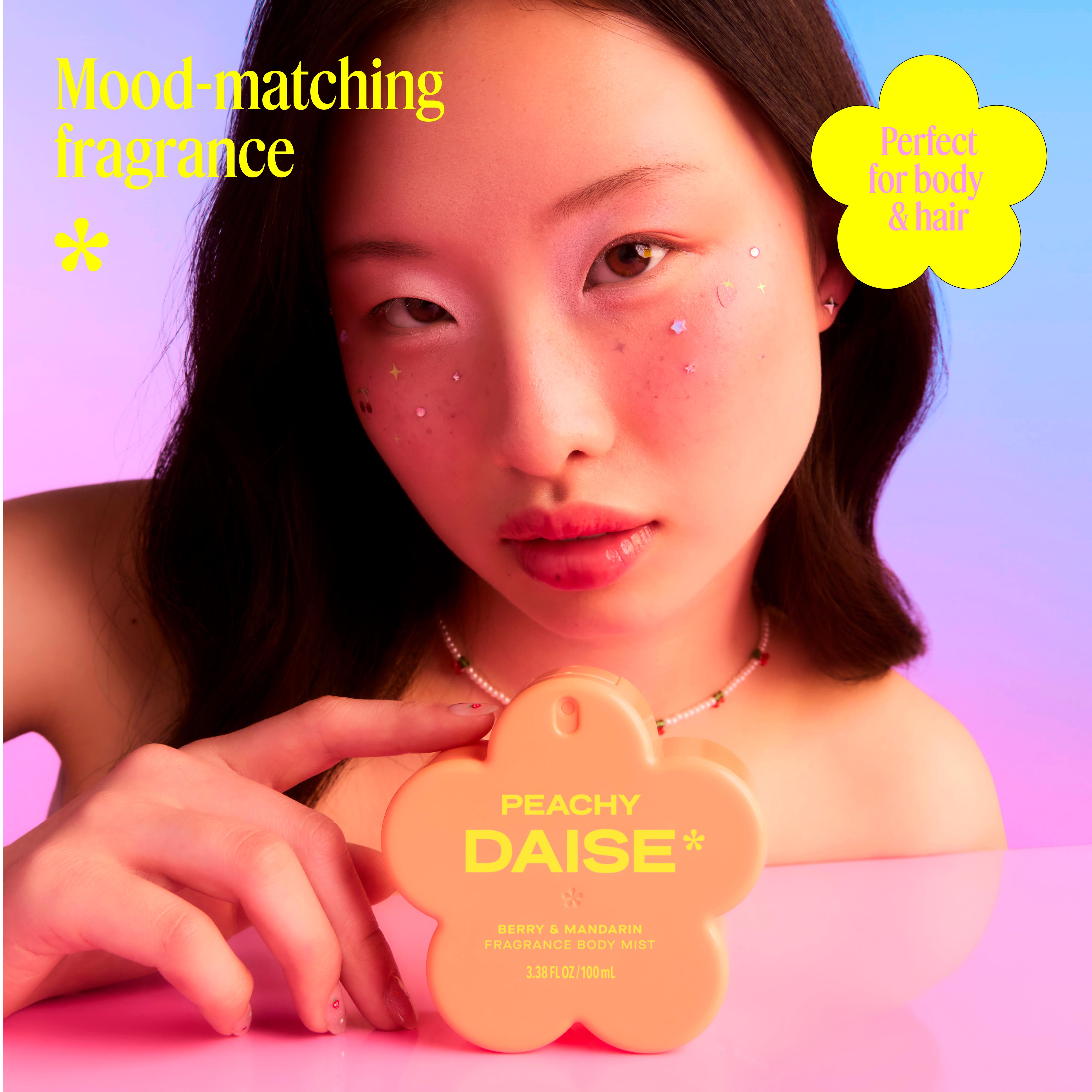 Daise Fragrance Body Mist in Berry & Mandarin 100ml thumbnail 3
