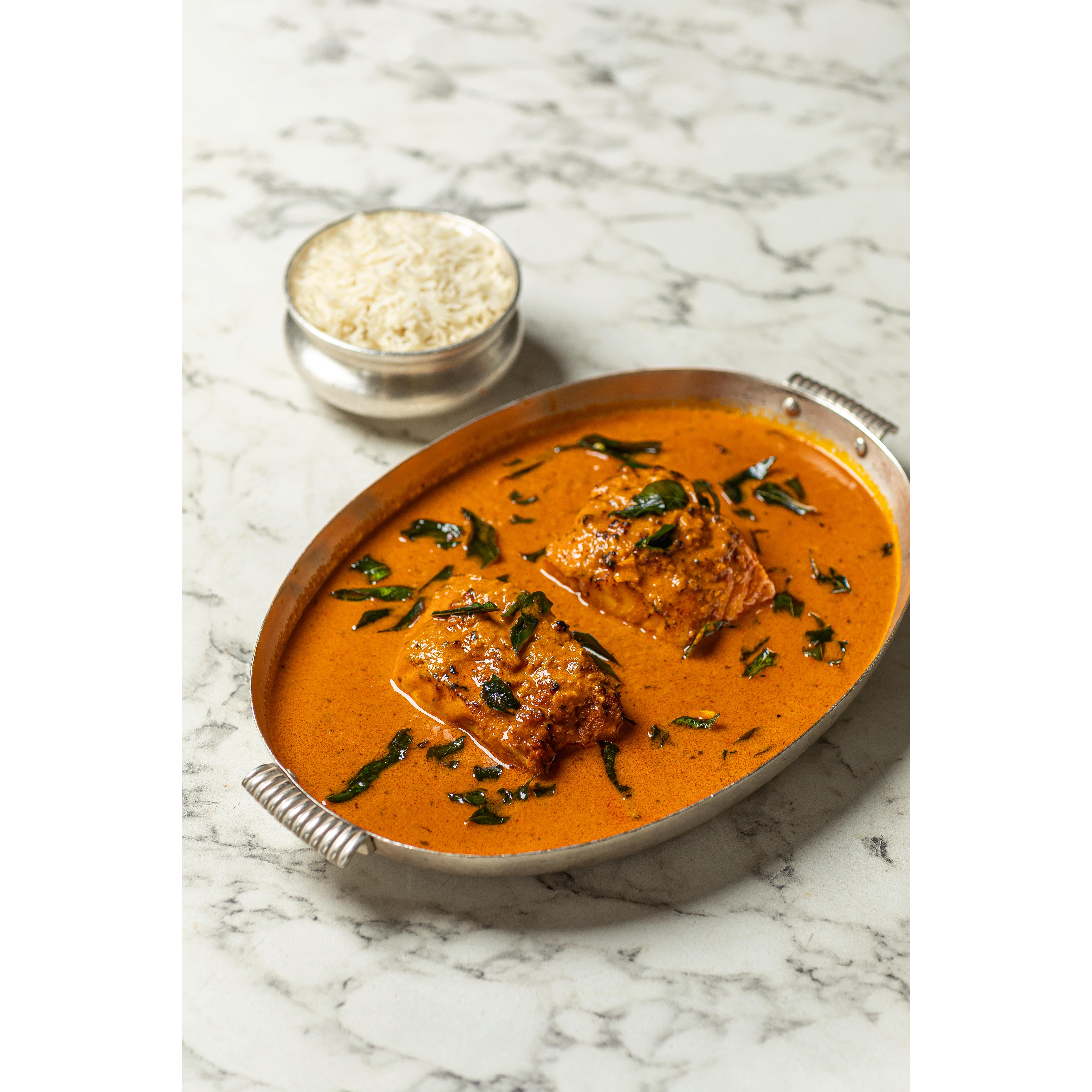 Gymkhana Goan Curry Cooking Sauce 300ml thumbnail 2