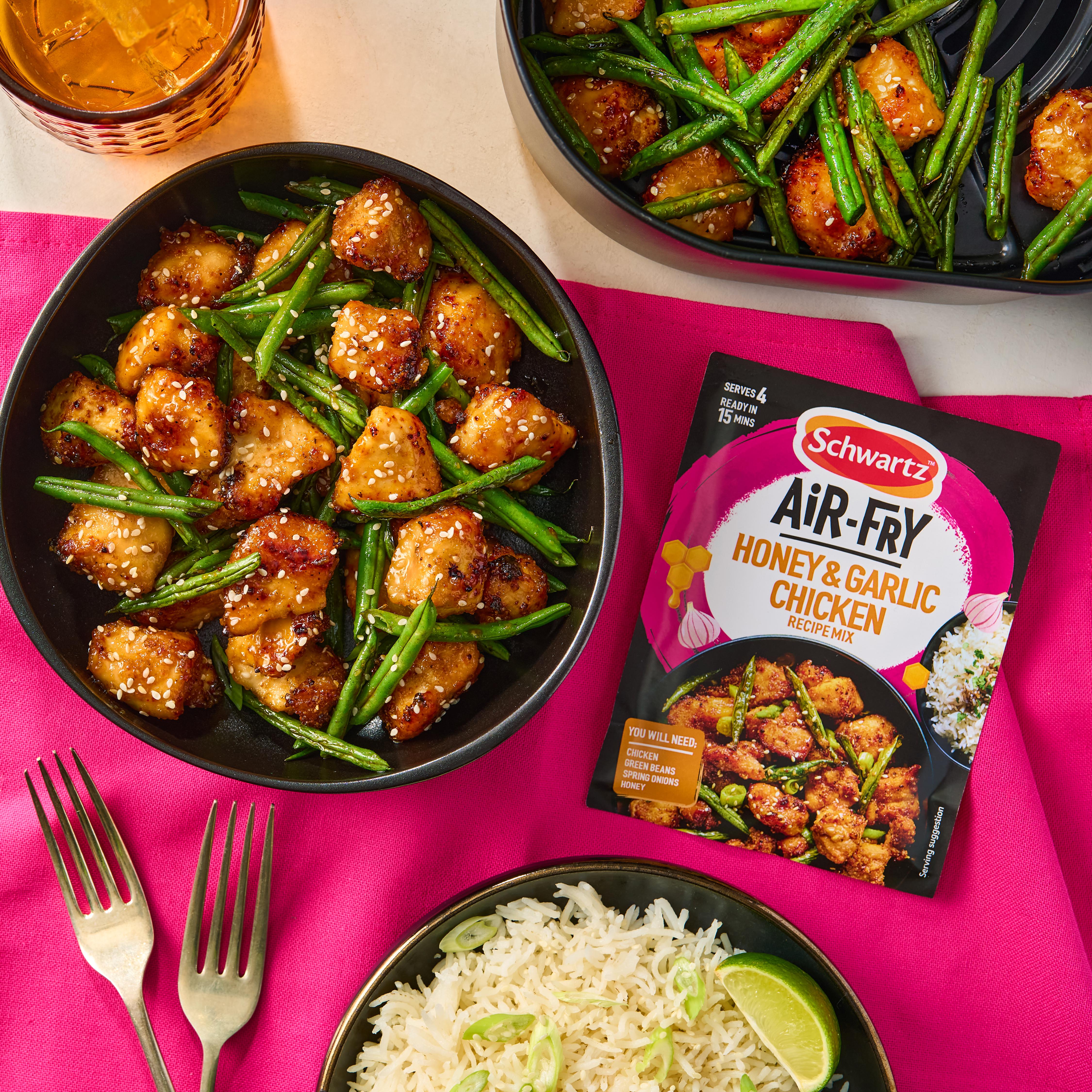Schwartz Air Fry Honey & Garlic Chicken Recipe Mix 30g thumbnail 4