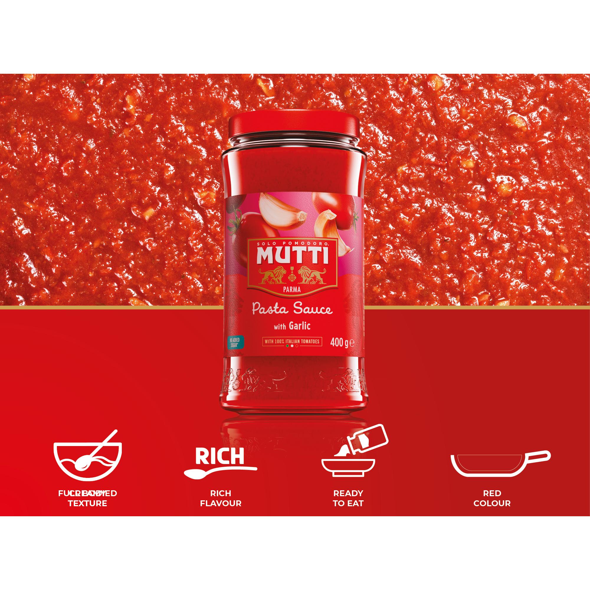 Mutti Tomato Pasta Sauce with Garlic 400g thumbnail 2