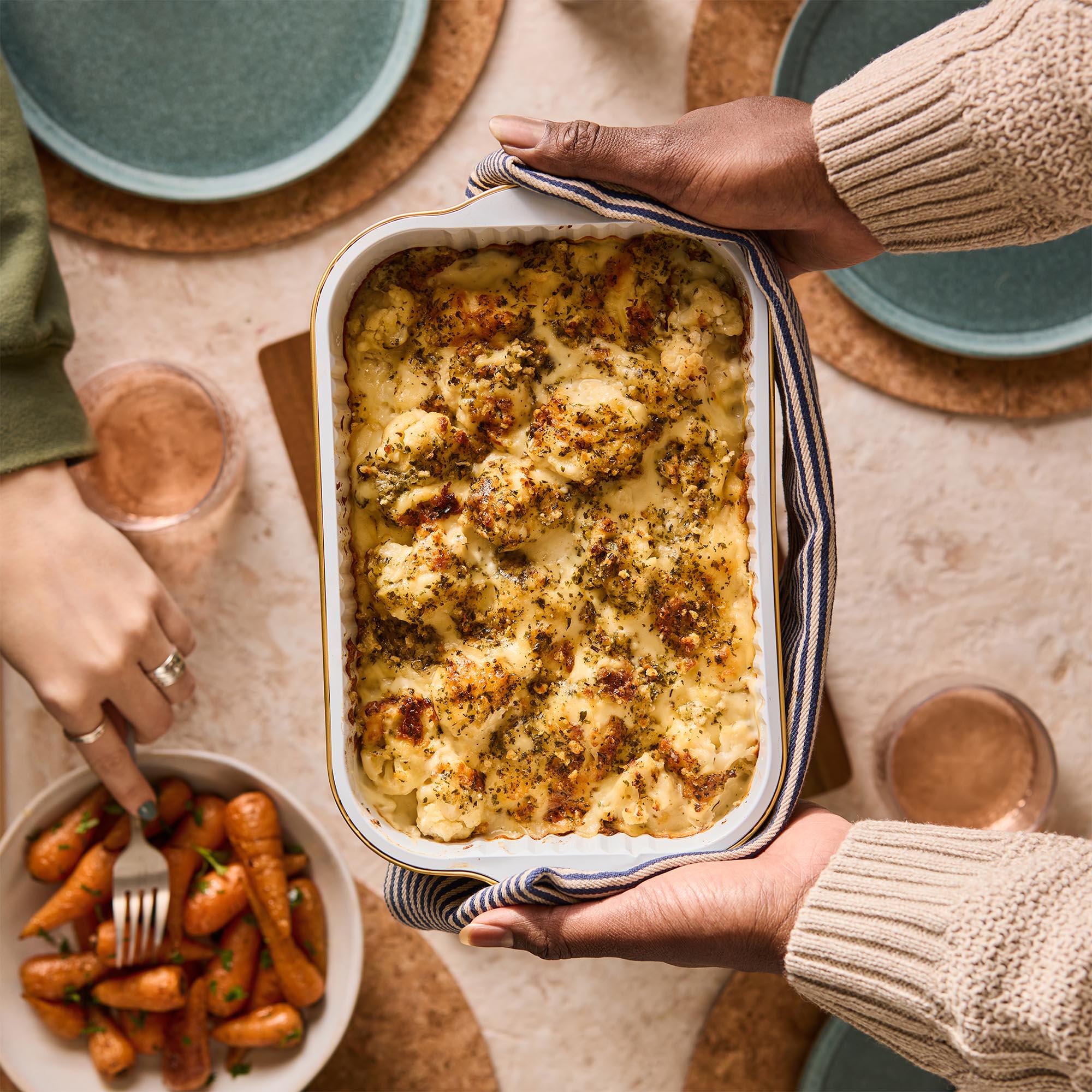 Sainsbury's Cauliflower Cheese, Taste the Difference 1.25kg thumbnail 2