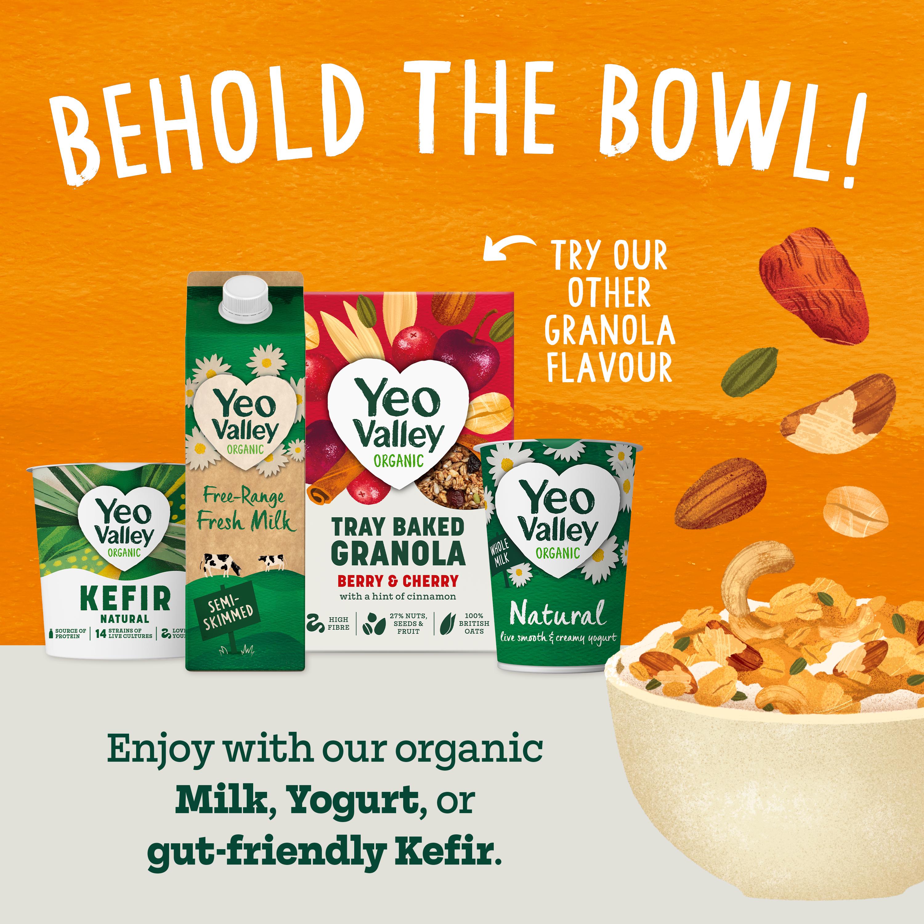 Yeo Valley Organic Tray Baked Granola Toasted Nuts & Seeds 360g thumbnail 4