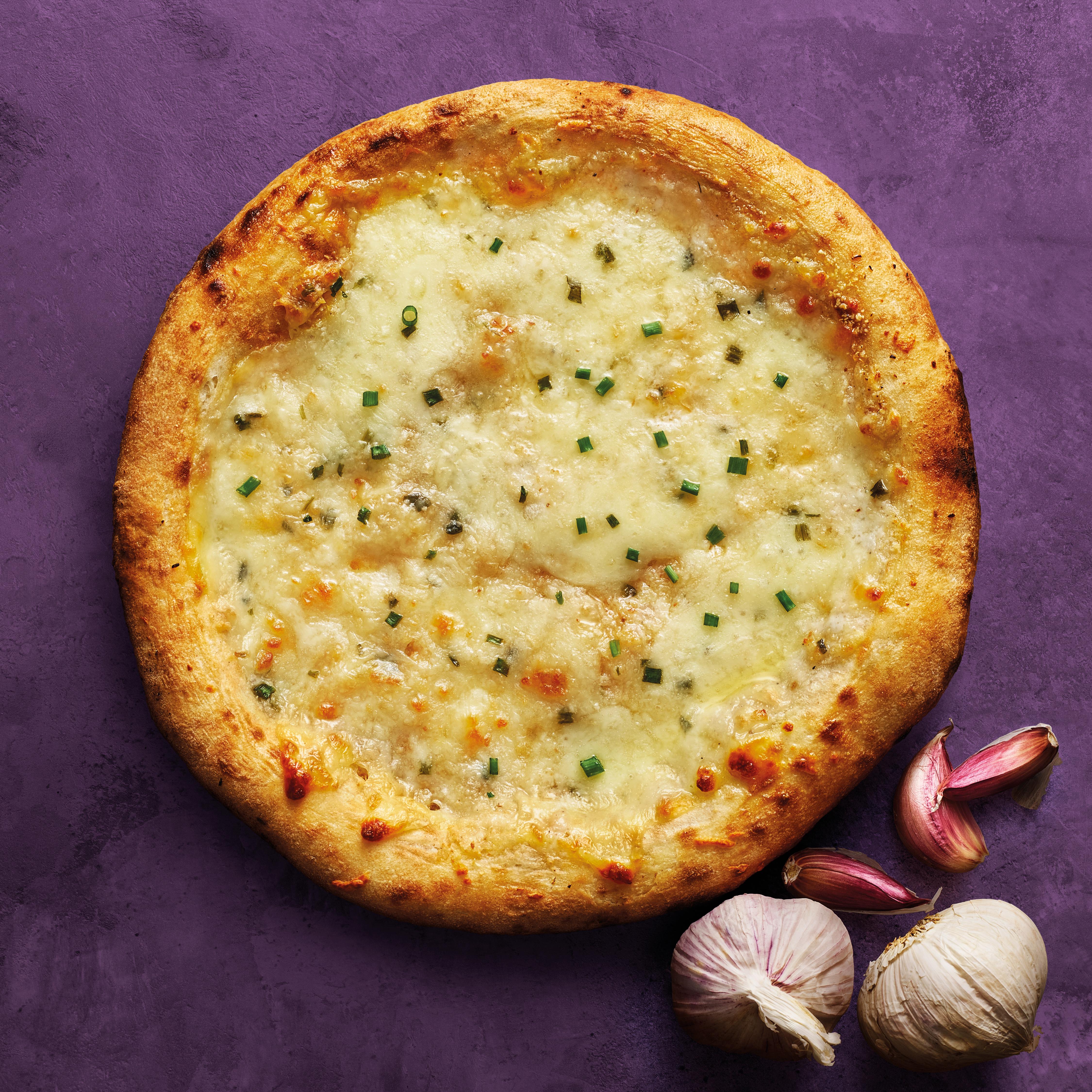 Crosta Mollica Garlic & Mozzarella Sourdough Flatbread 229g thumbnail 2