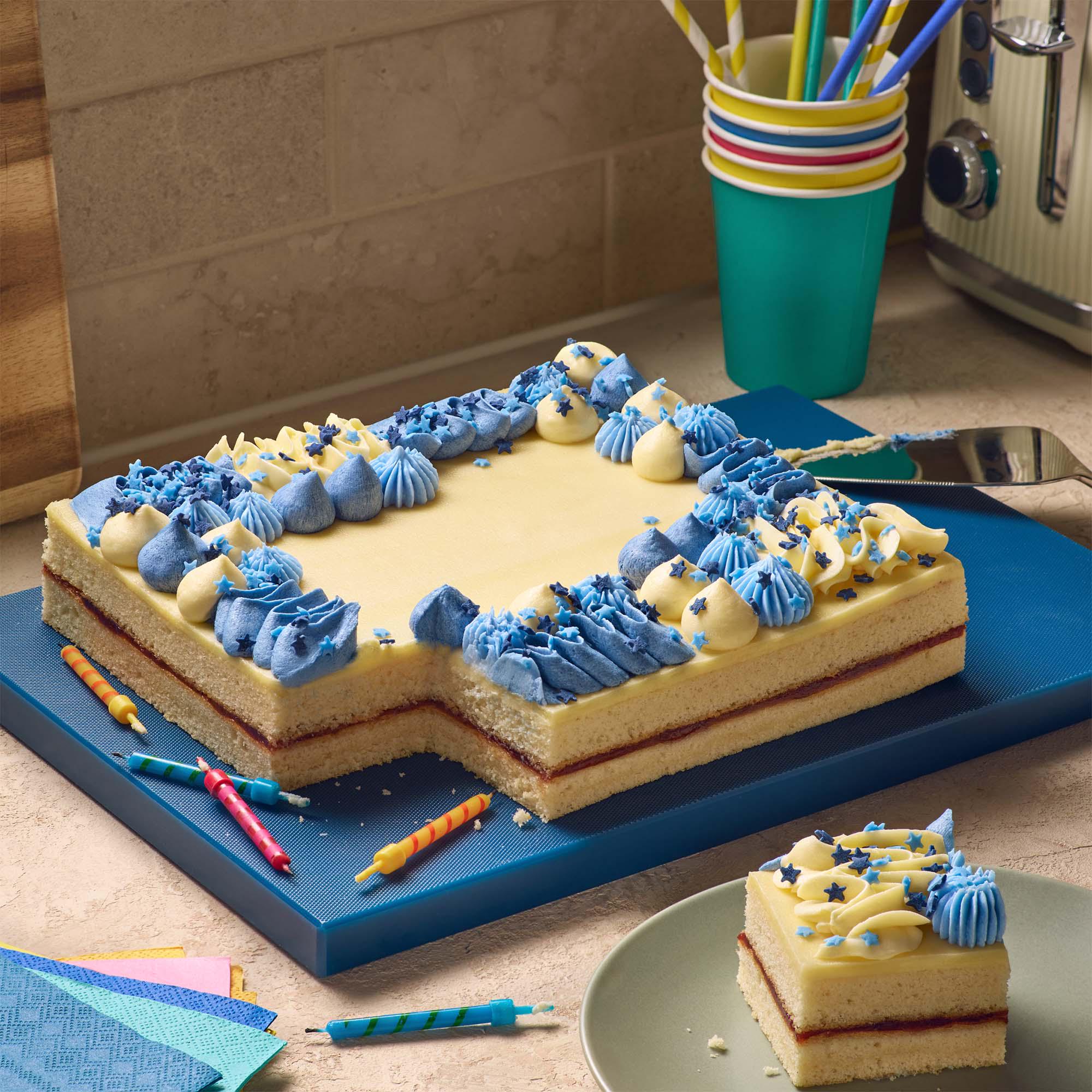 Sainsbury's 1.36kg Blue Iced Madeira Traybake Celebration Cake, Taste the Difference