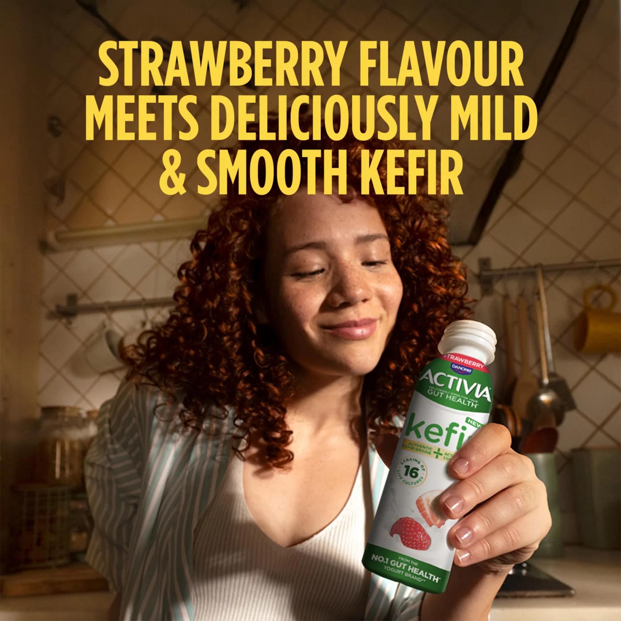 Activia Strawberry Kefir 280g thumbnail 4