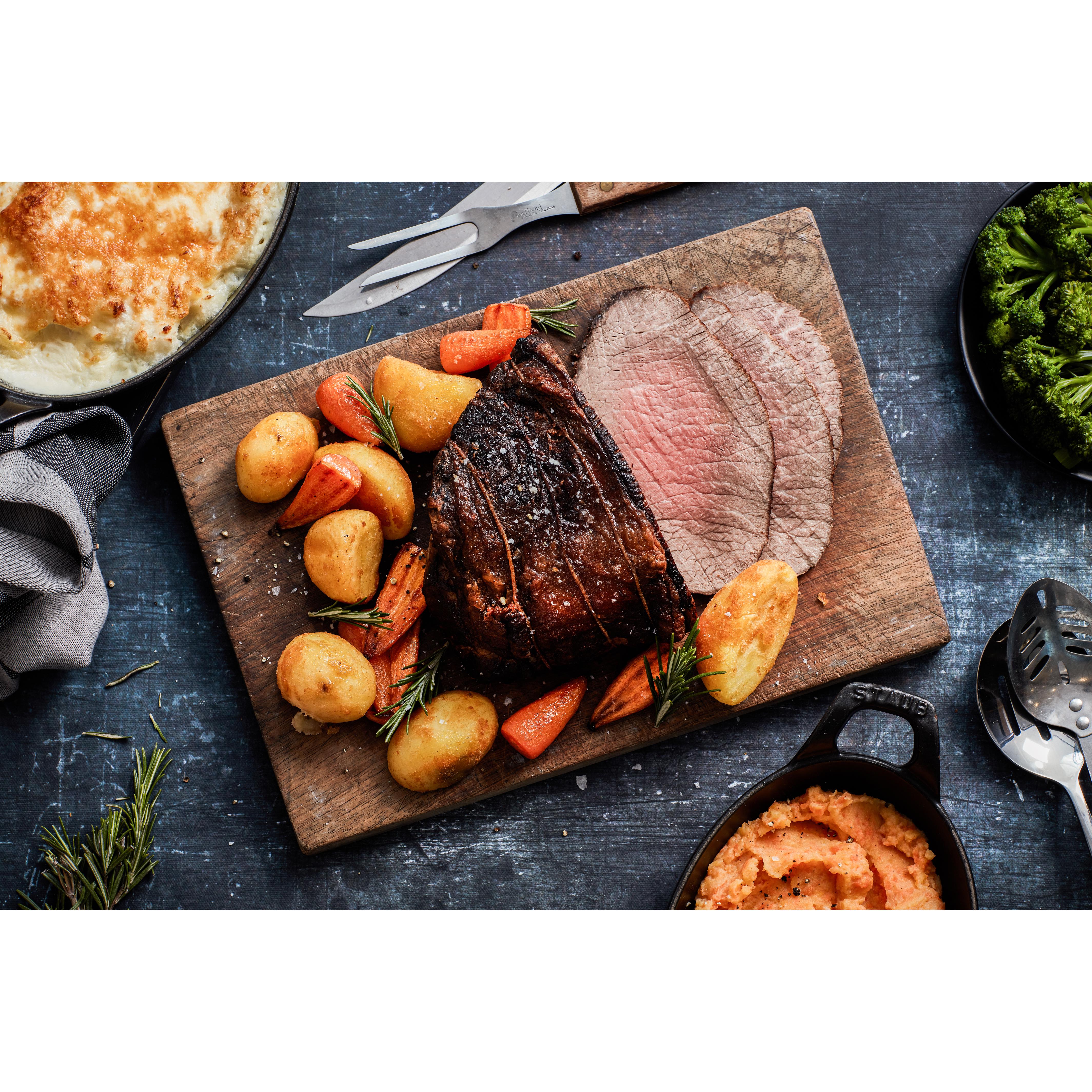 Sainsbury's British or Irish 21 Day Matured Lean Beef Roasting Joint (Approx. 1.4kg) thumbnail 3