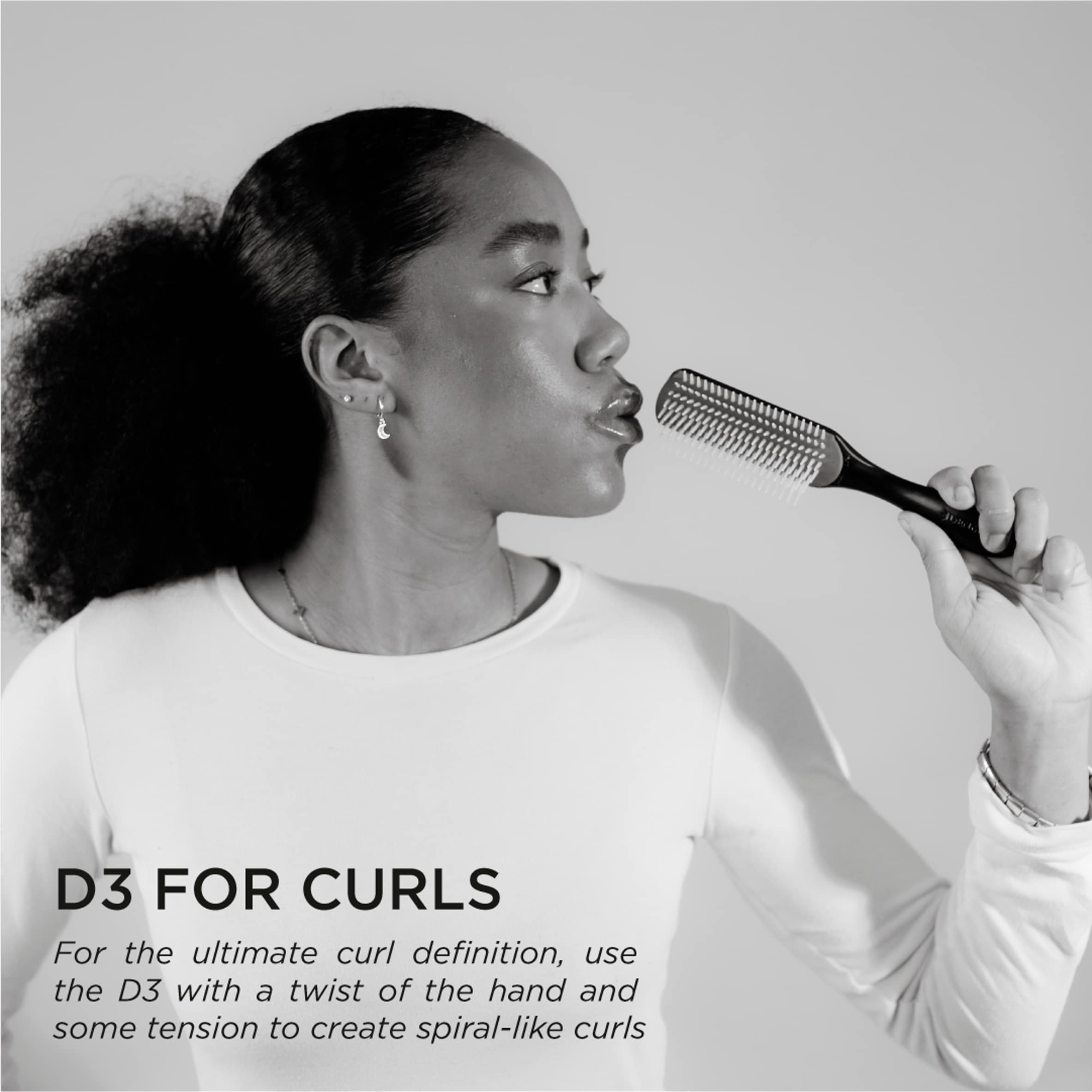Denman Classic Styling Brush 02-8394 thumbnail 5