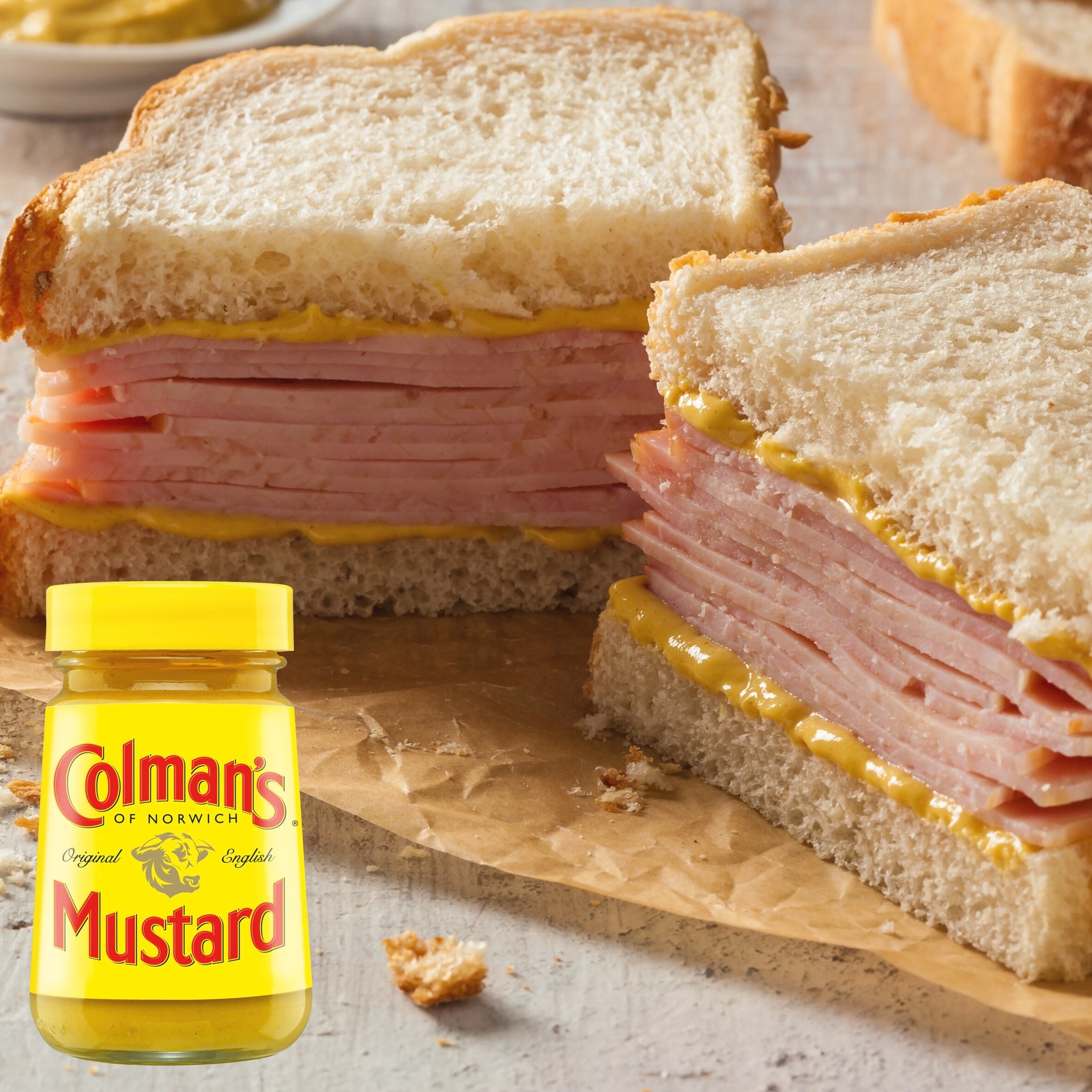 Colman's Original English Squeezy Mustard 150G thumbnail 3