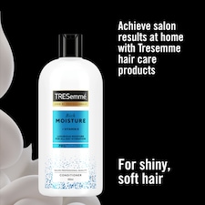 TRESemme Moisture Rich Conditioner 900ml thumbnail 4