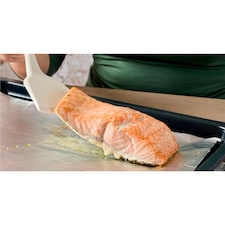 Bacofoil Non Stick Roasting Foil 450Mm X 5M thumbnail 4