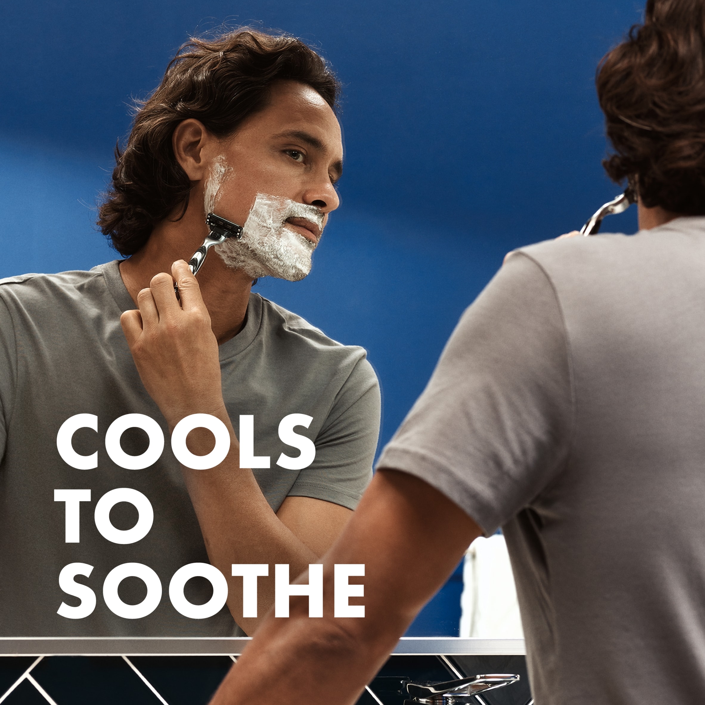 Gillette Series Sensitive Skin Shaving Gel 200Ml thumbnail 3