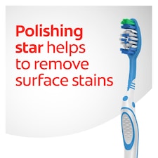 Colgate Max White Medium Toothbrush thumbnail 2